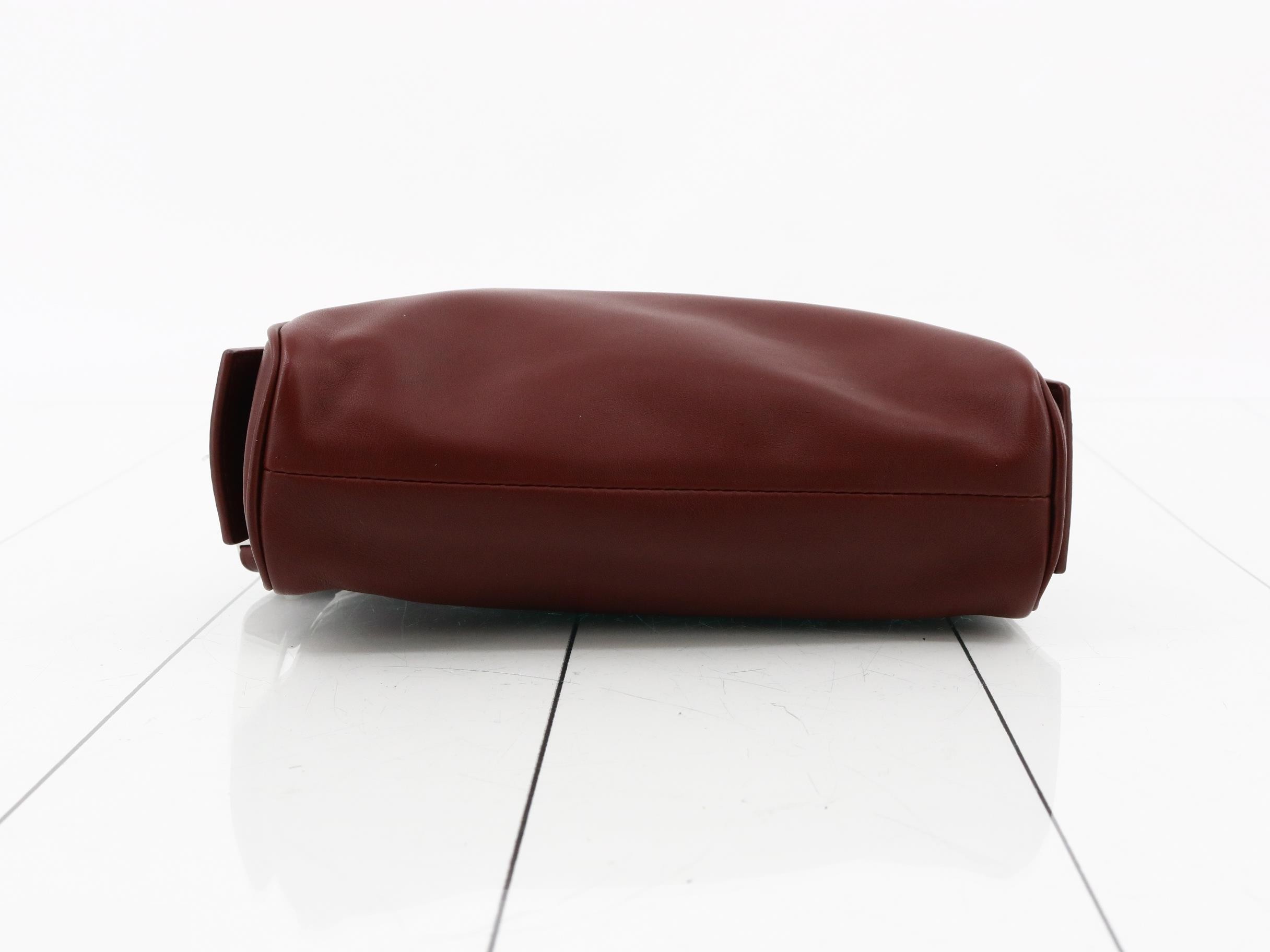 Leather clutch bag, burgundy — view 3