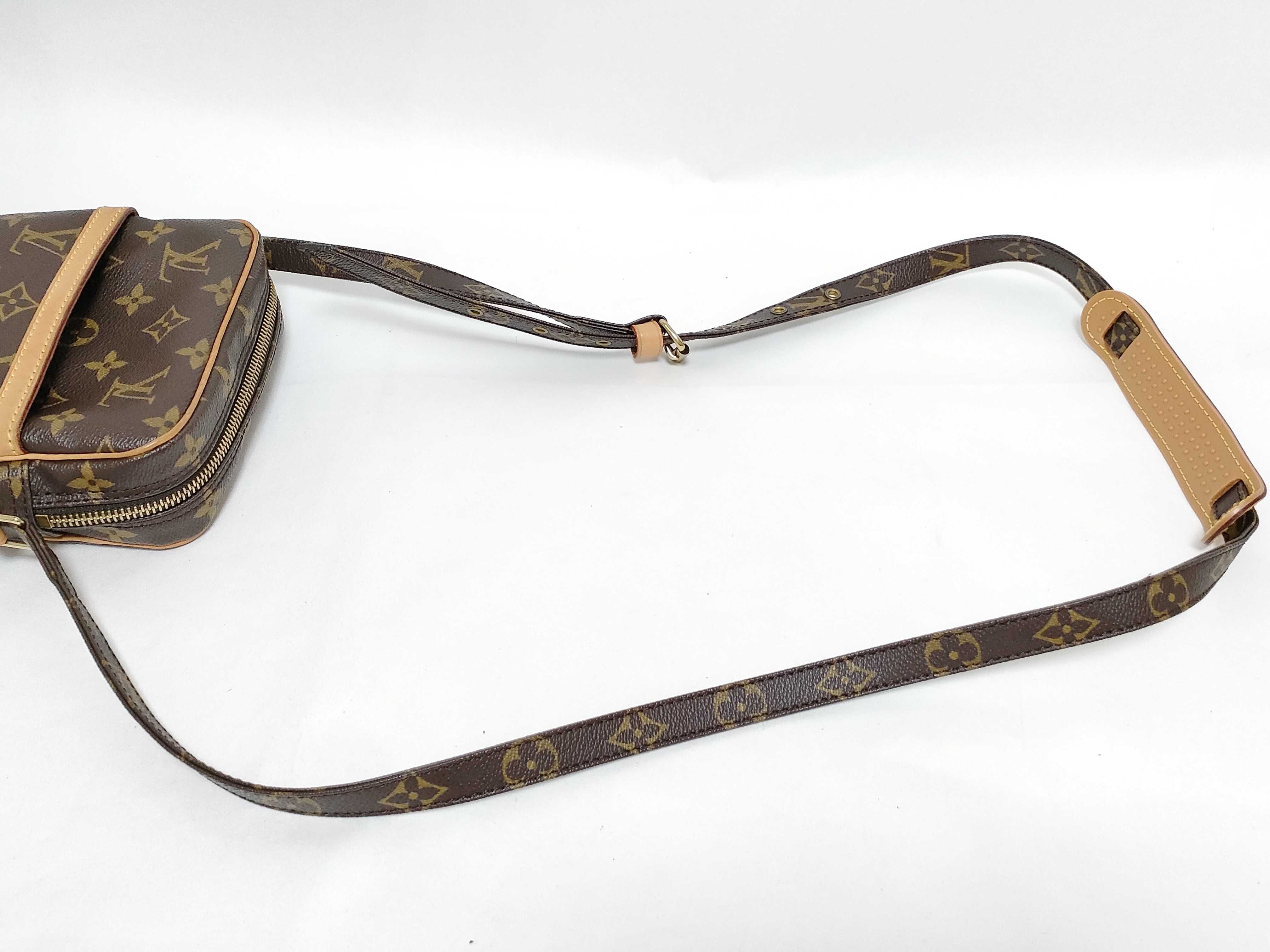 Monogram Amazon M45236 SL0062 Brown Shoulder Bag — view 3