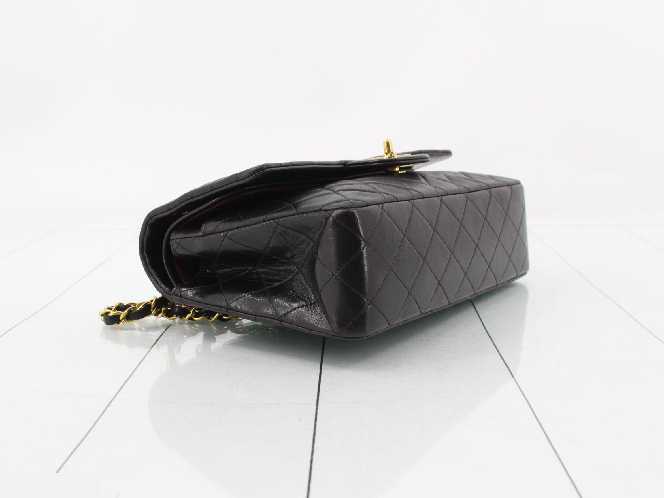 Lambskin Matelassé 25 Double Flap Double Chain Shoulder Bag — view 5