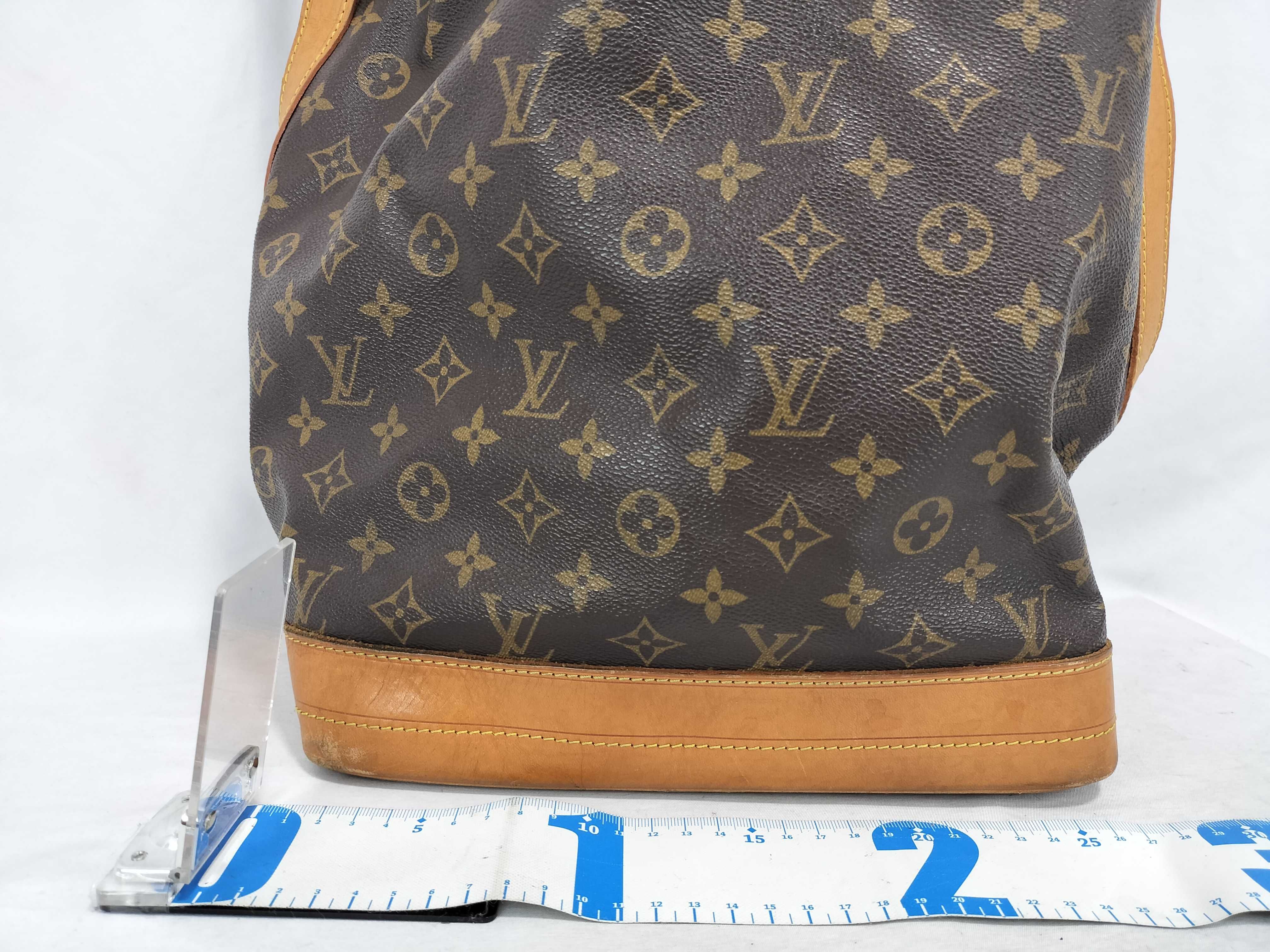 Monogram Noe M42224 AR0946 Brown Shoulder Bag — view 2