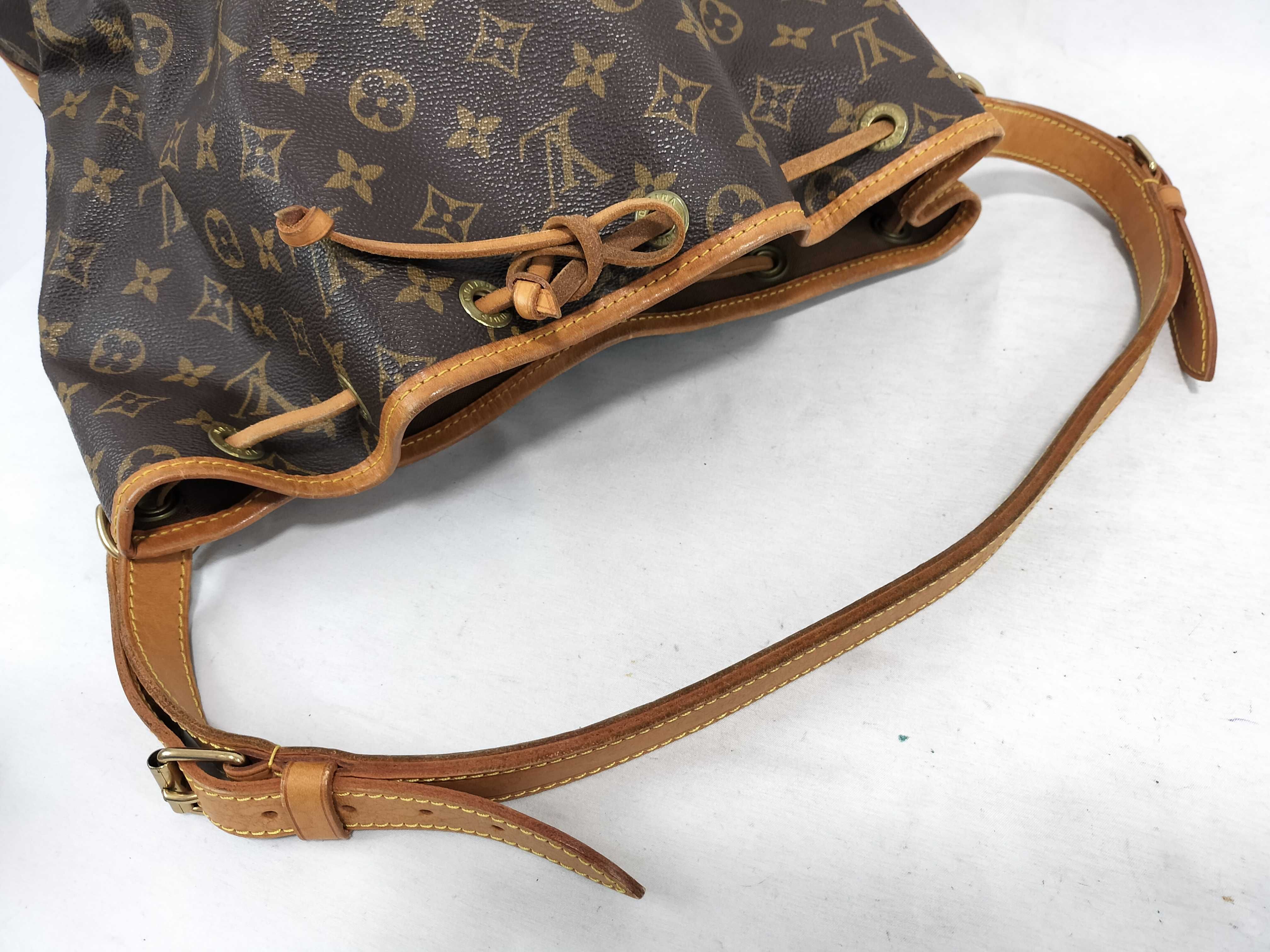 Monogram Noe M42224 AR0946 Brown Shoulder Bag — view 3