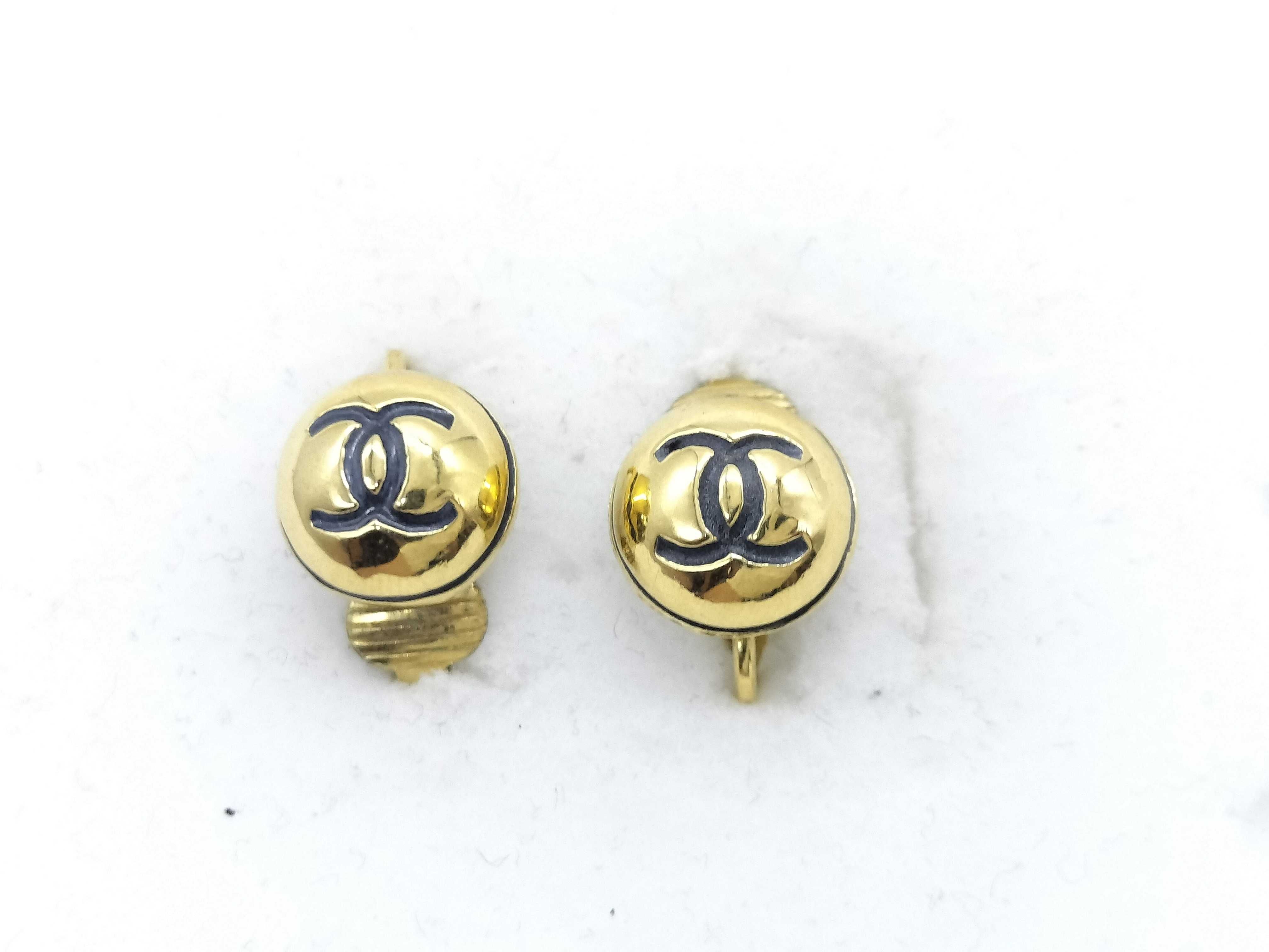 205 Coco Mark Black x Gold Earrings