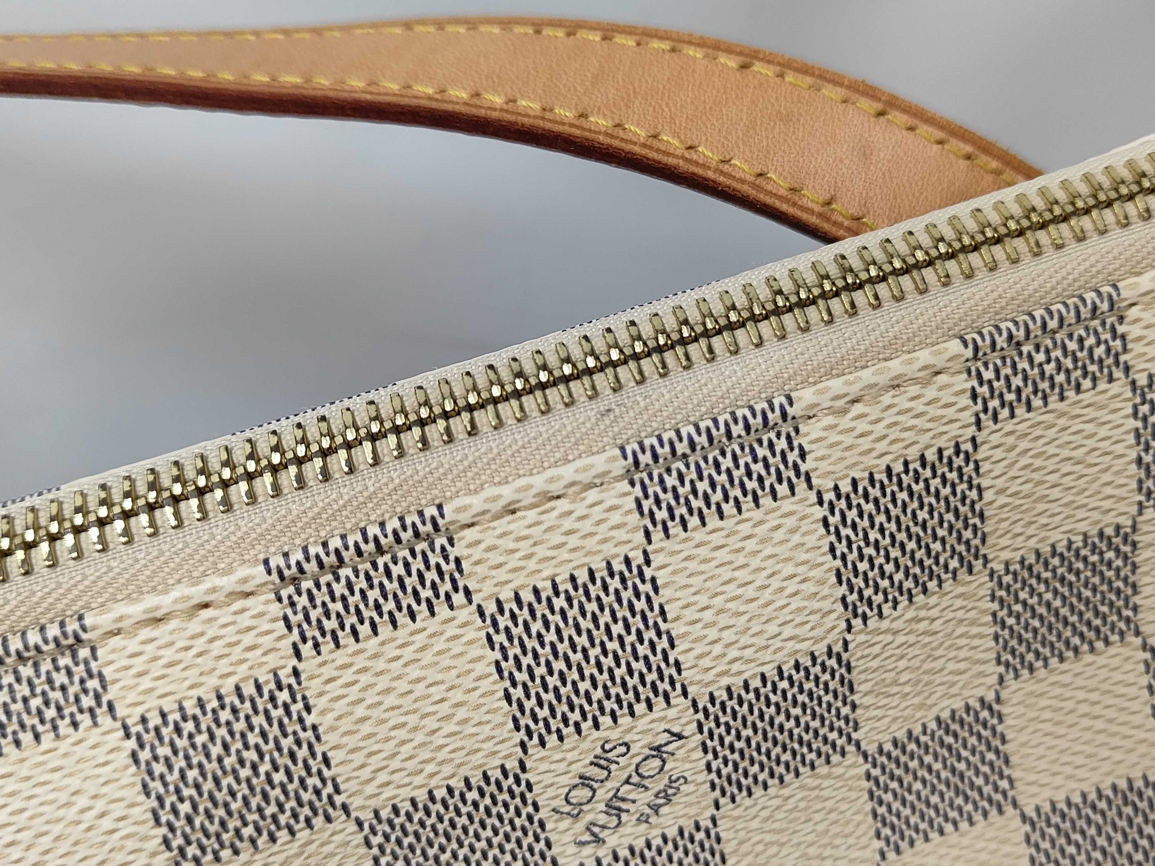Damier Azur N51262 Totally MM Tote Bag — view 8