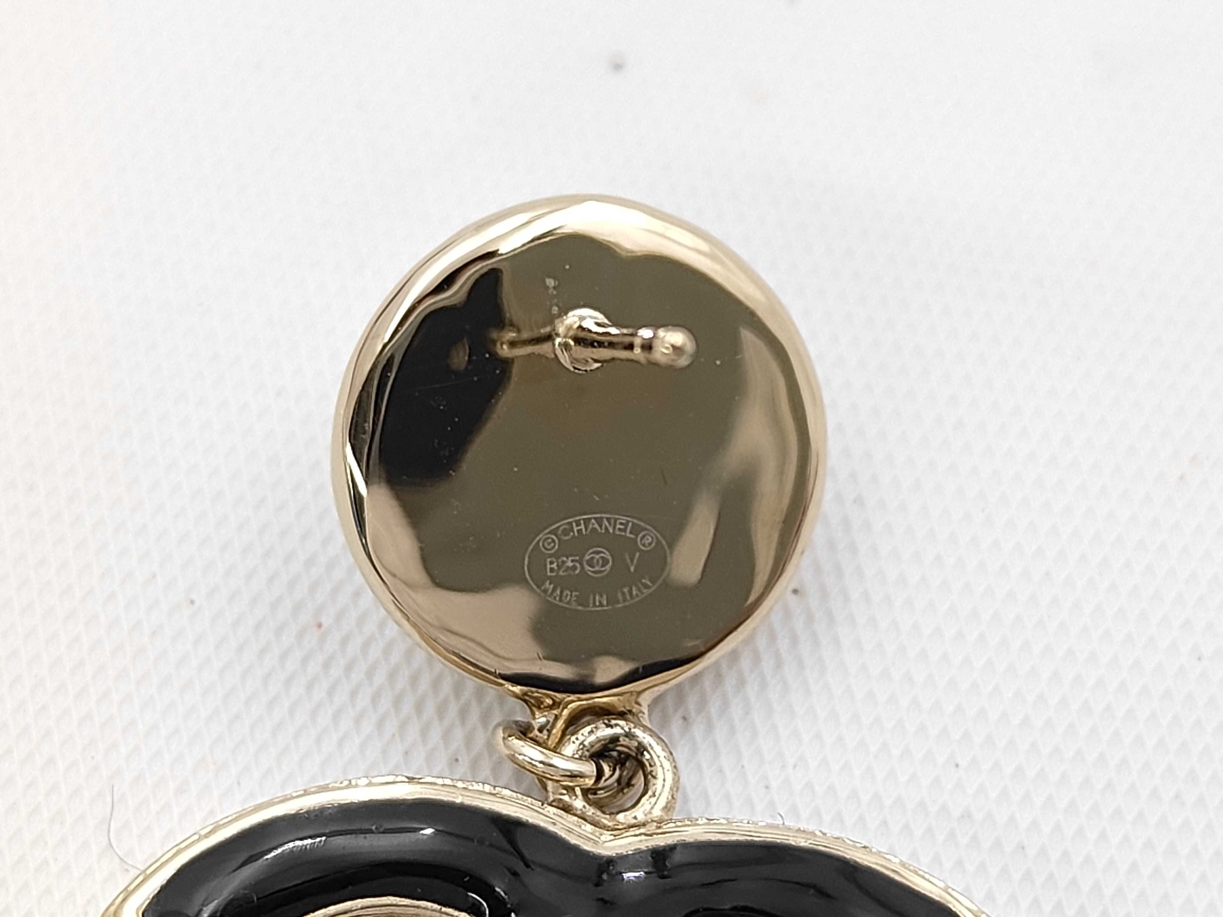 B25V Coco Pearl Earrings — view 5