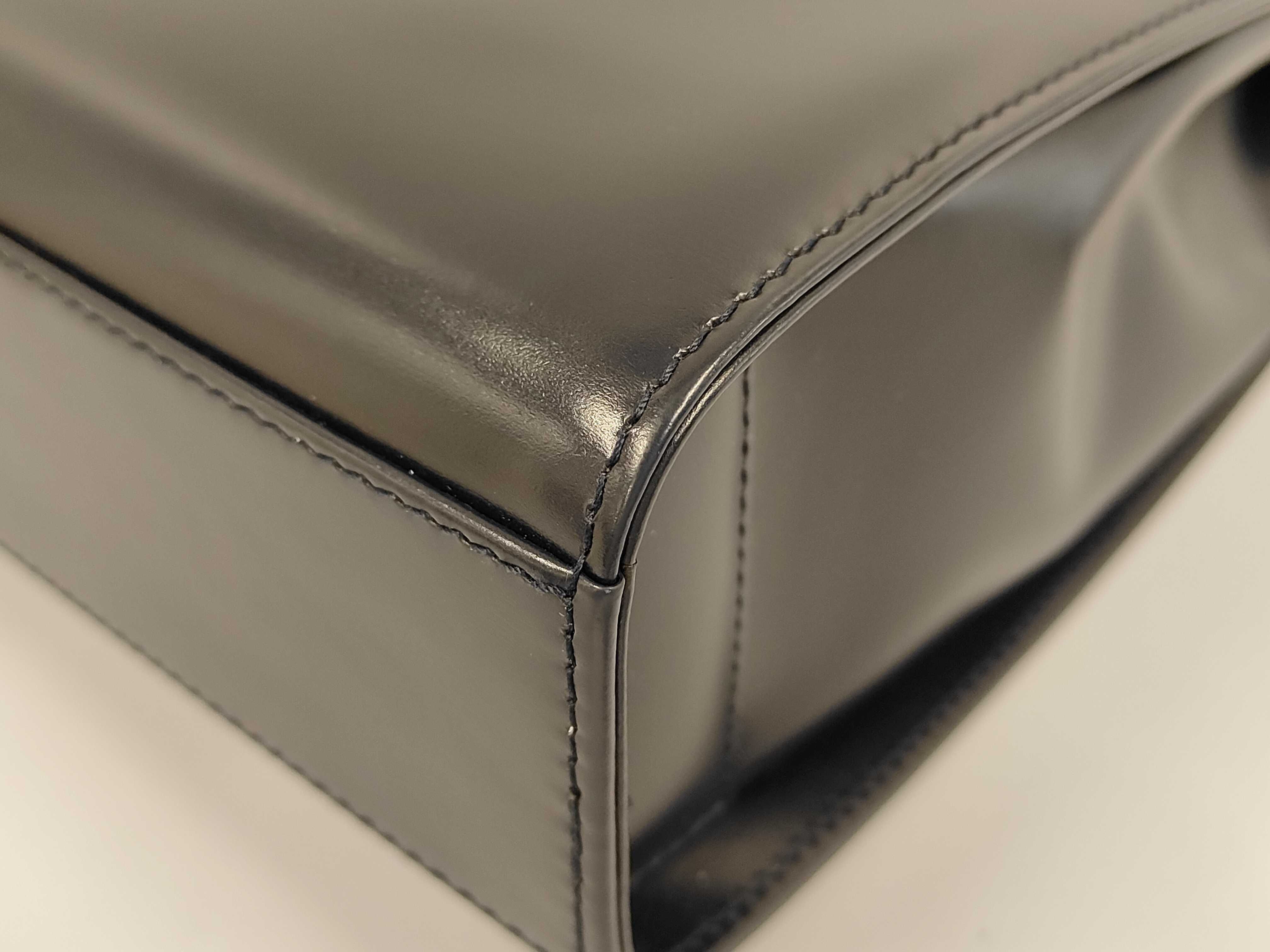 Sapphire Leather Shoulder Bag — view 4