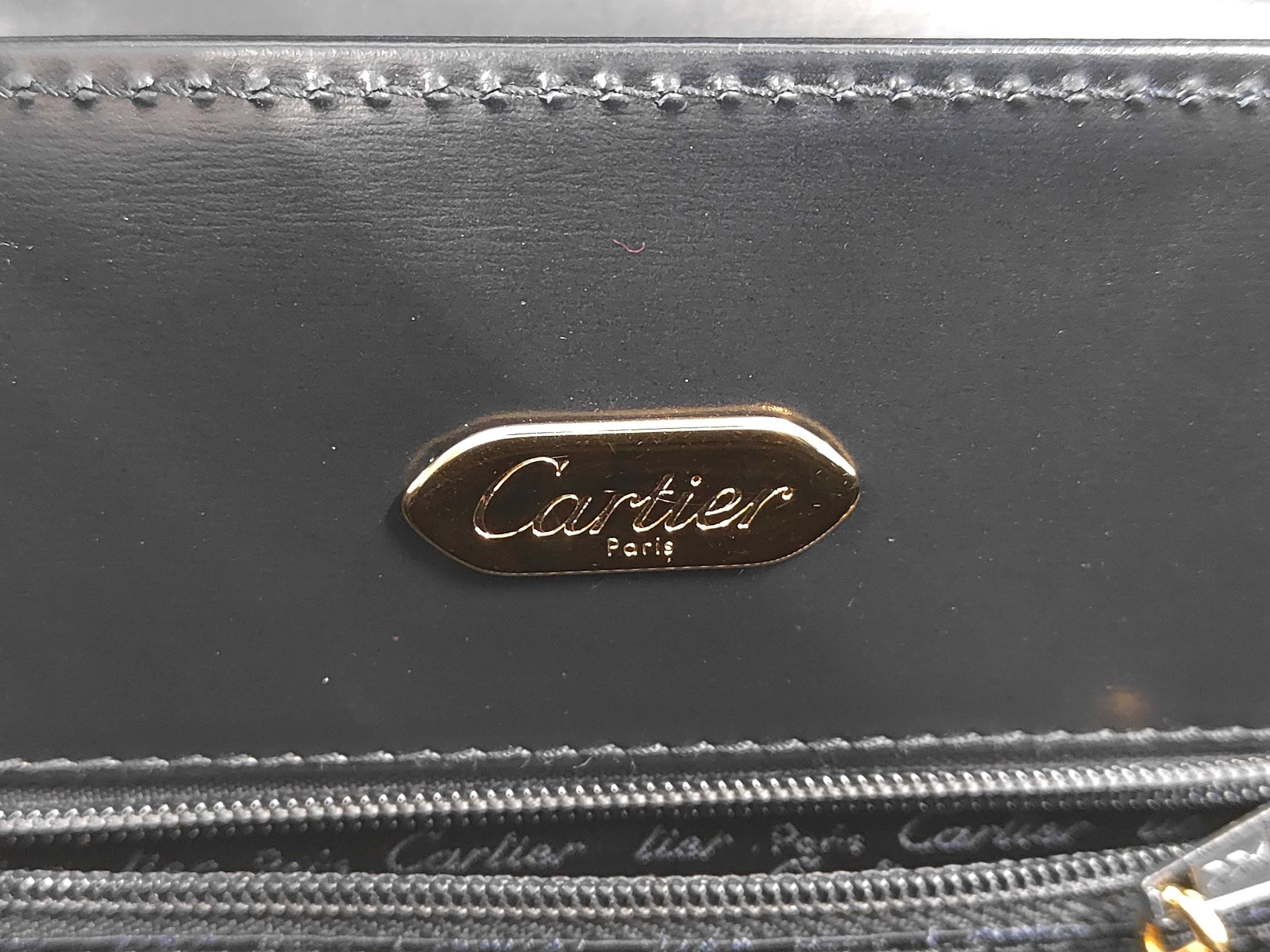 Sapphire Leather Shoulder Bag — view 9