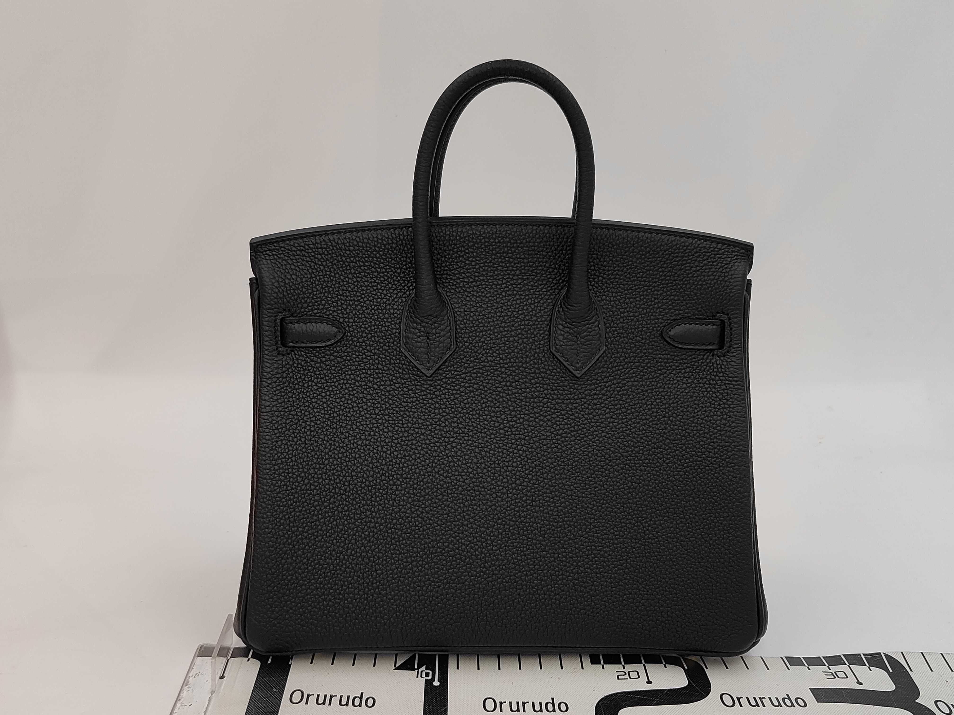 Birkin 25 Togo Black Gold Hardware G Stamp Handbag — view 2