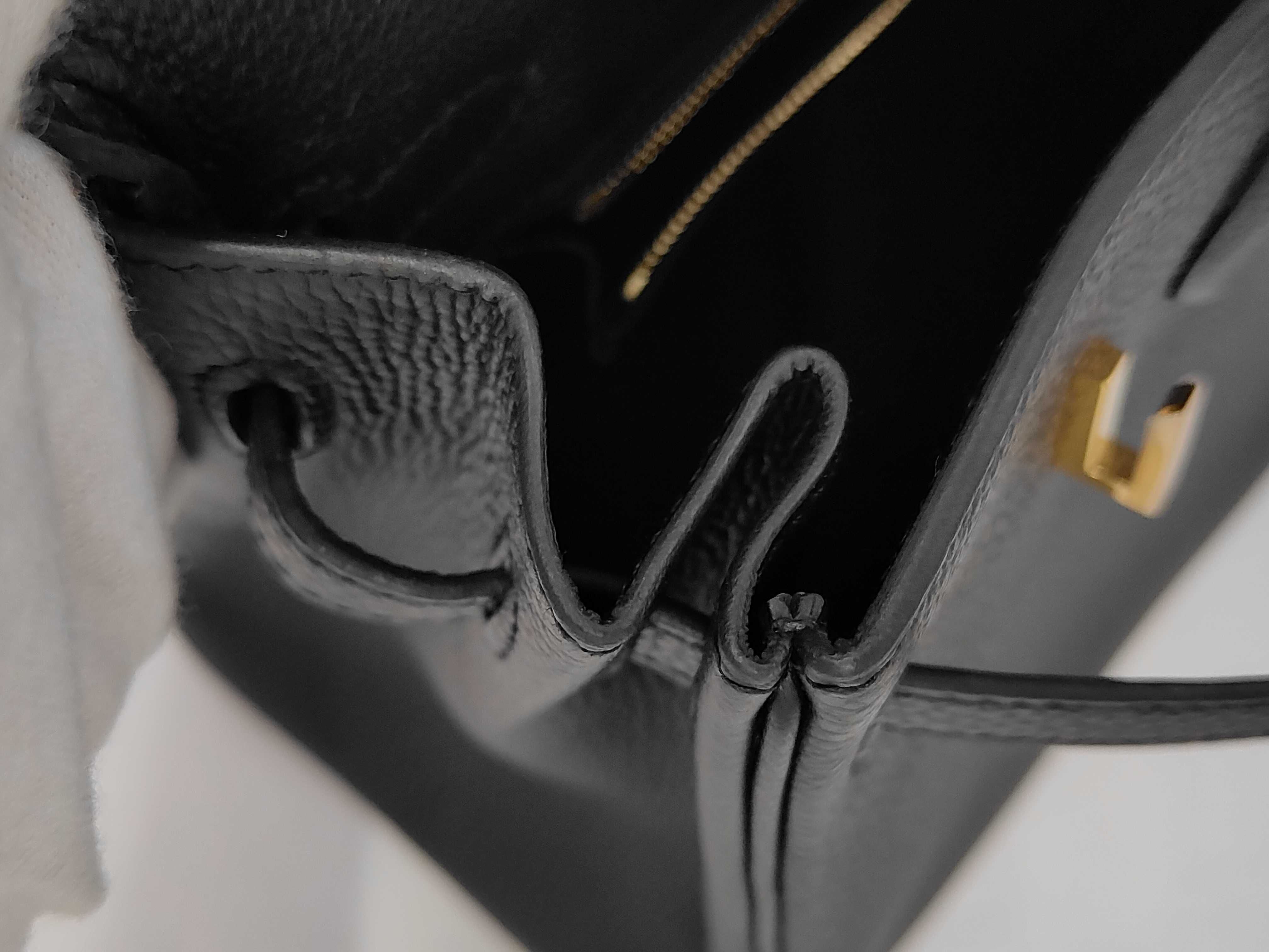 Birkin 25 Togo Black Gold Hardware G Stamp Handbag — view 13