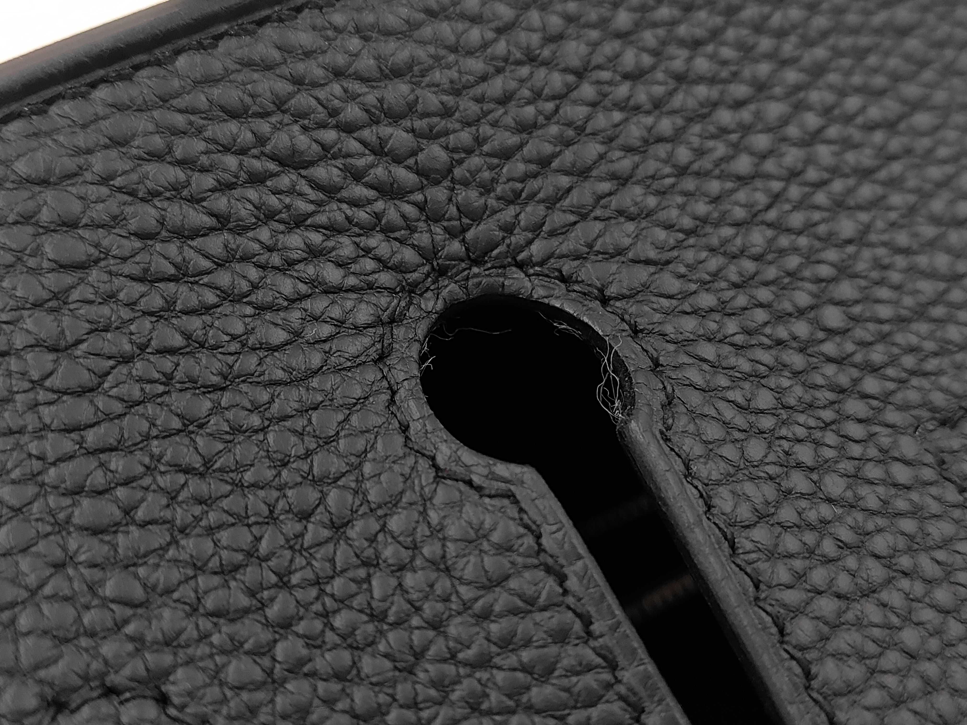 Birkin 25 Togo Black Gold Hardware G Stamp Handbag — view 14