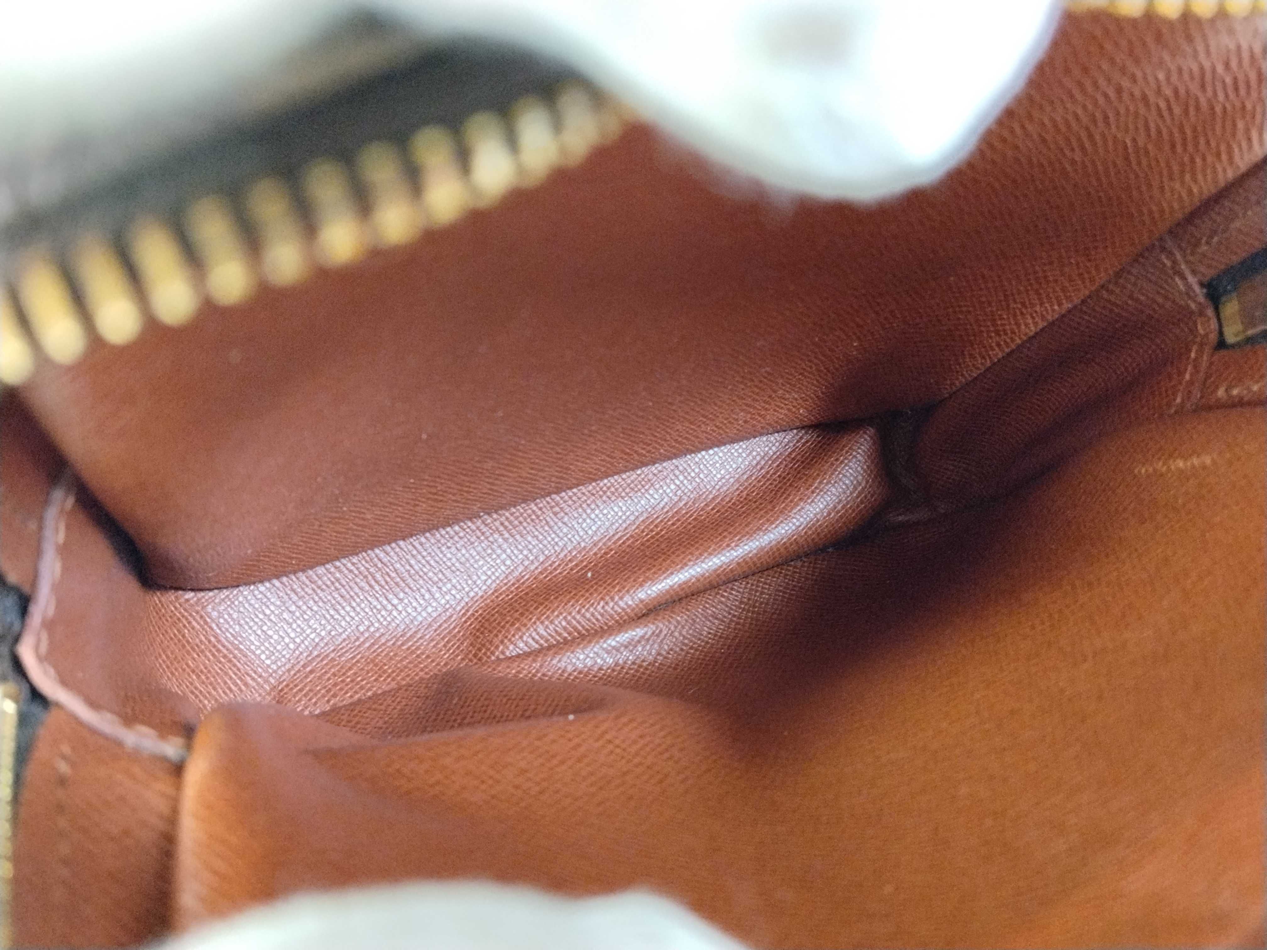 Monogram Louis Vuitton Monogram Amazon TH1919 Shoulder Bag — view 12