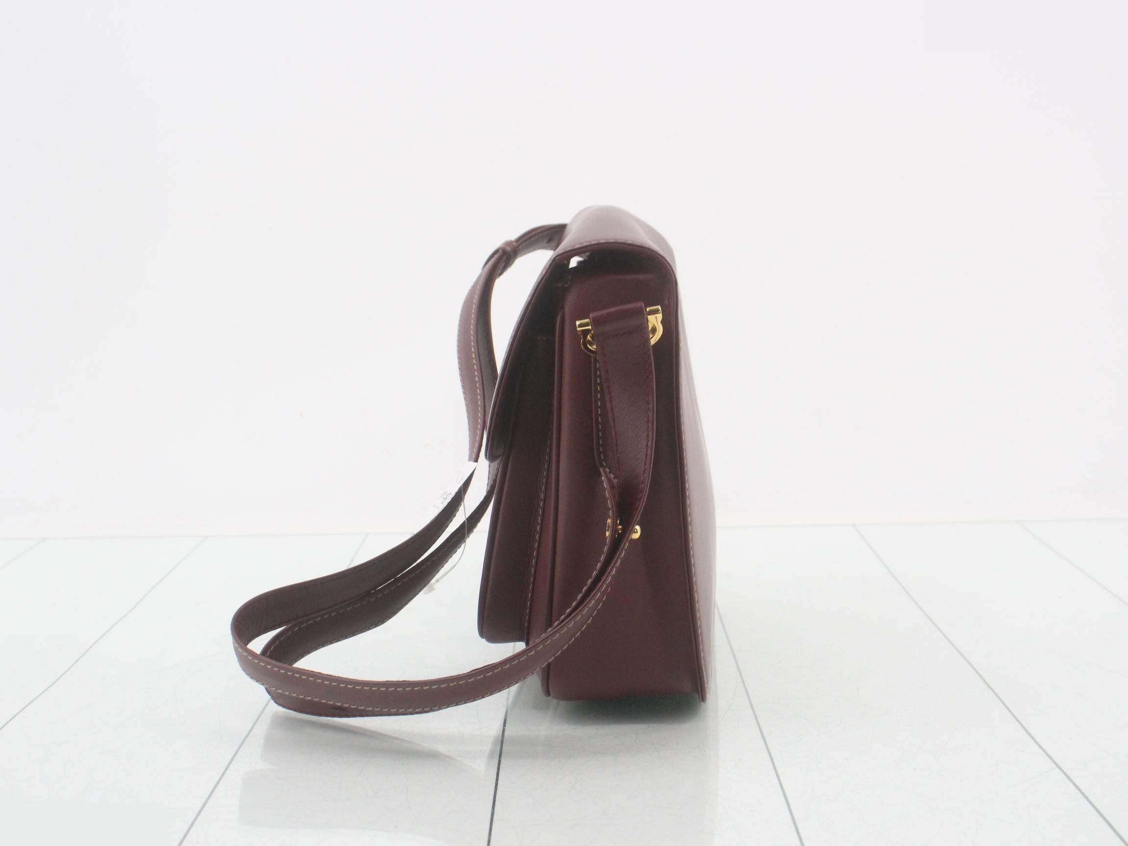 Must Line Shoulder Bag — view 3