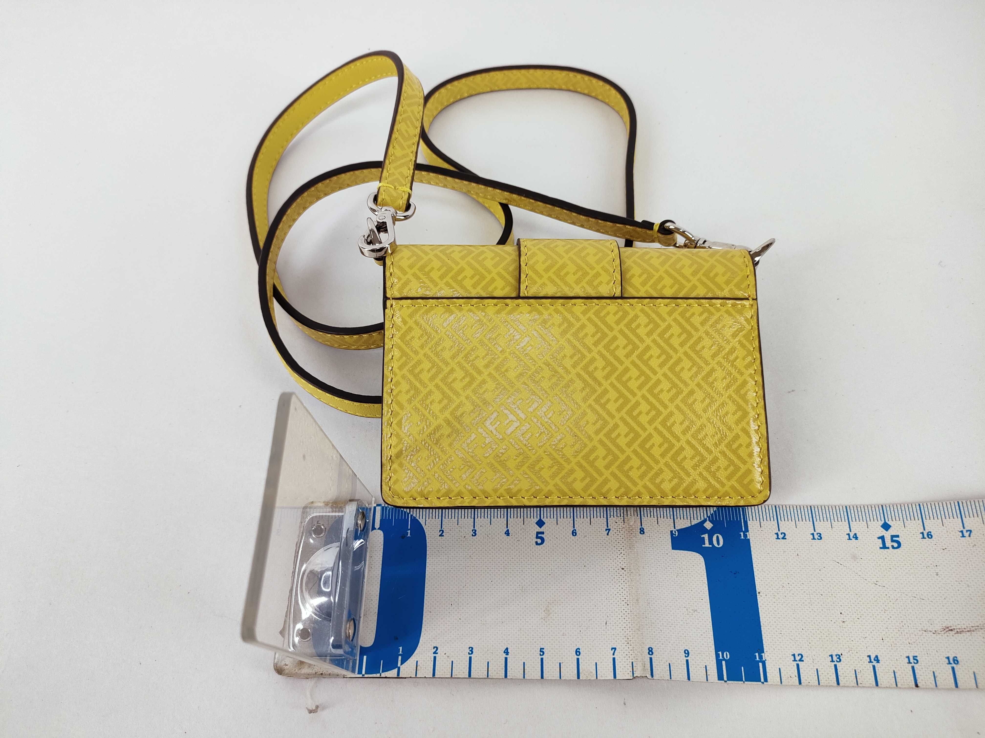 Pouch Chain Shoulder Bag — view 2