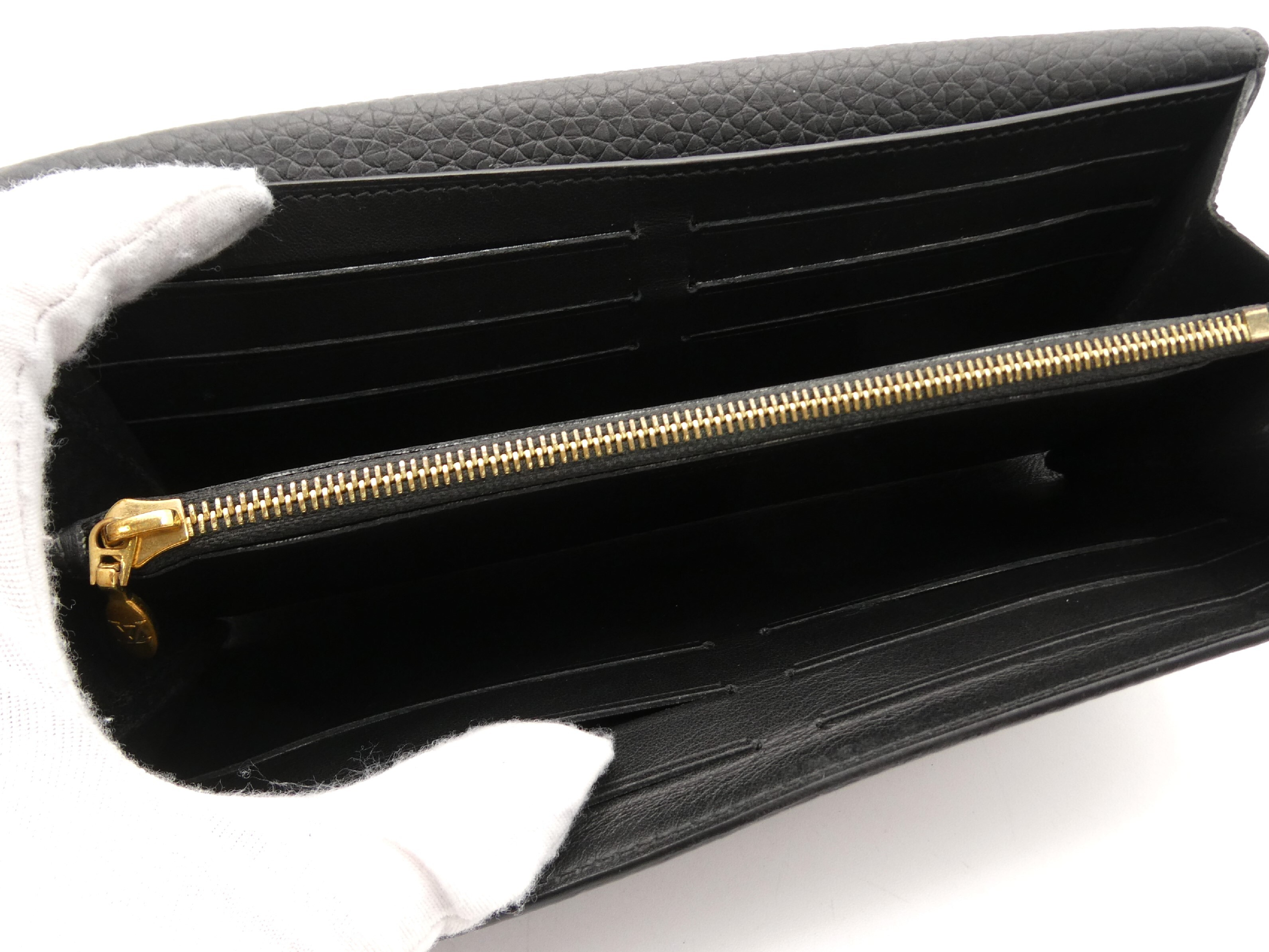 Portefeuille Capucines Studded Wallet — view 6