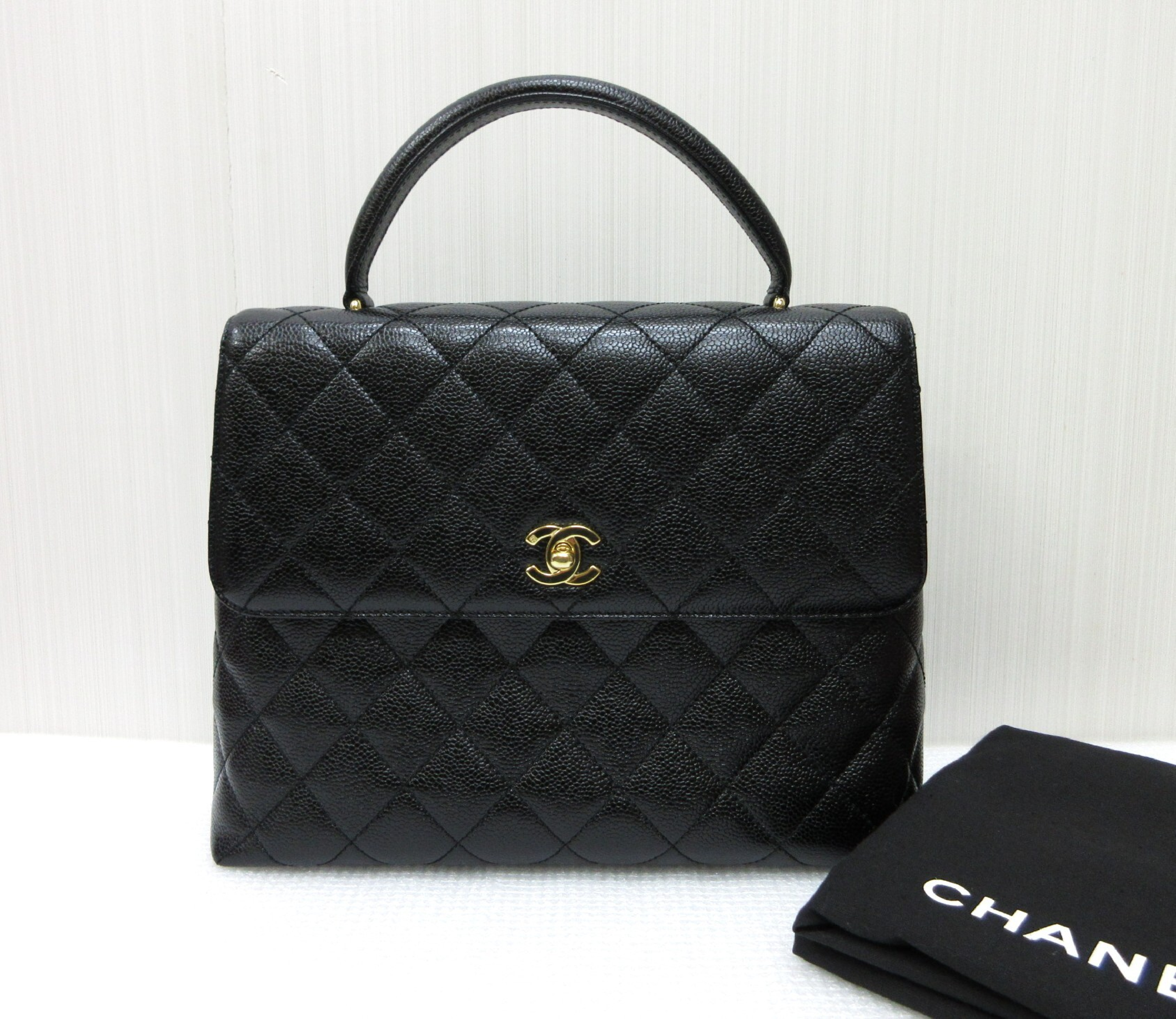 Matelassé Coco Mark Handbag, Flap Bag, Caviar Leather Tote Bag, Handbag