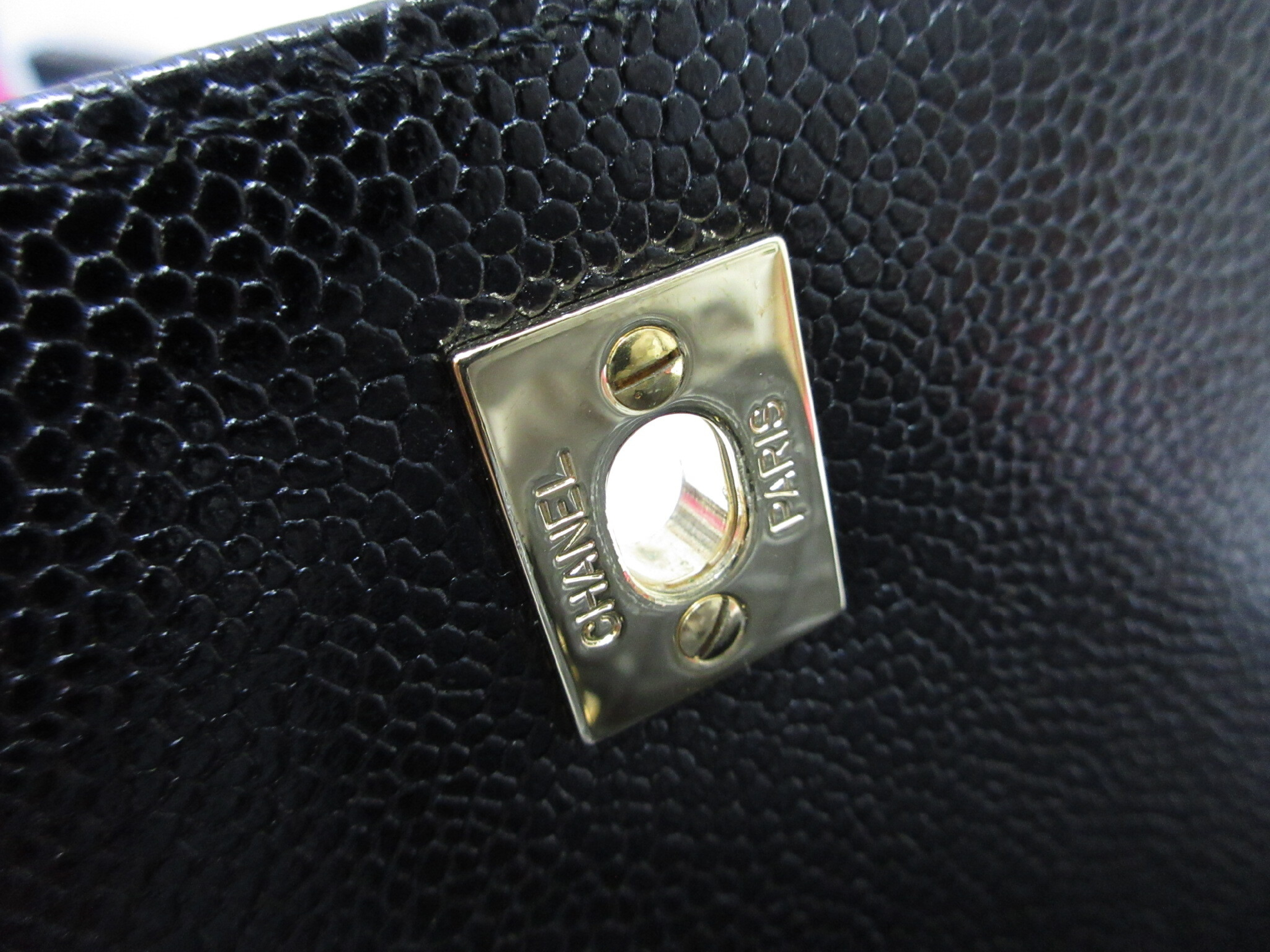 Matelassé Coco Mark Handbag, Flap Bag, Caviar Leather Tote Bag, Handbag — view 8