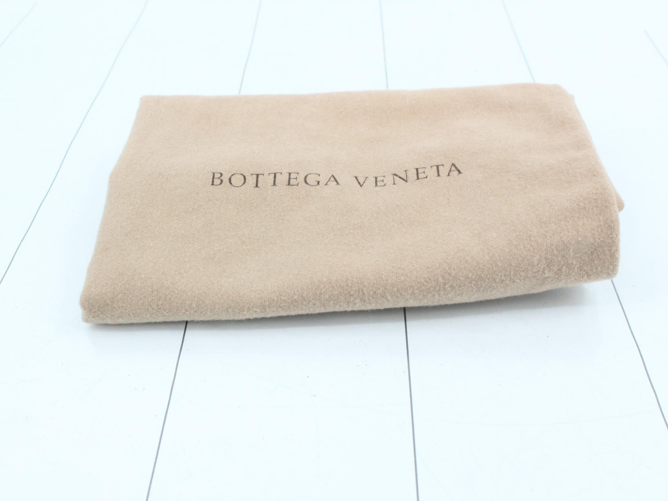 Intrecciato (bag) - Handbag - Brown — view 7