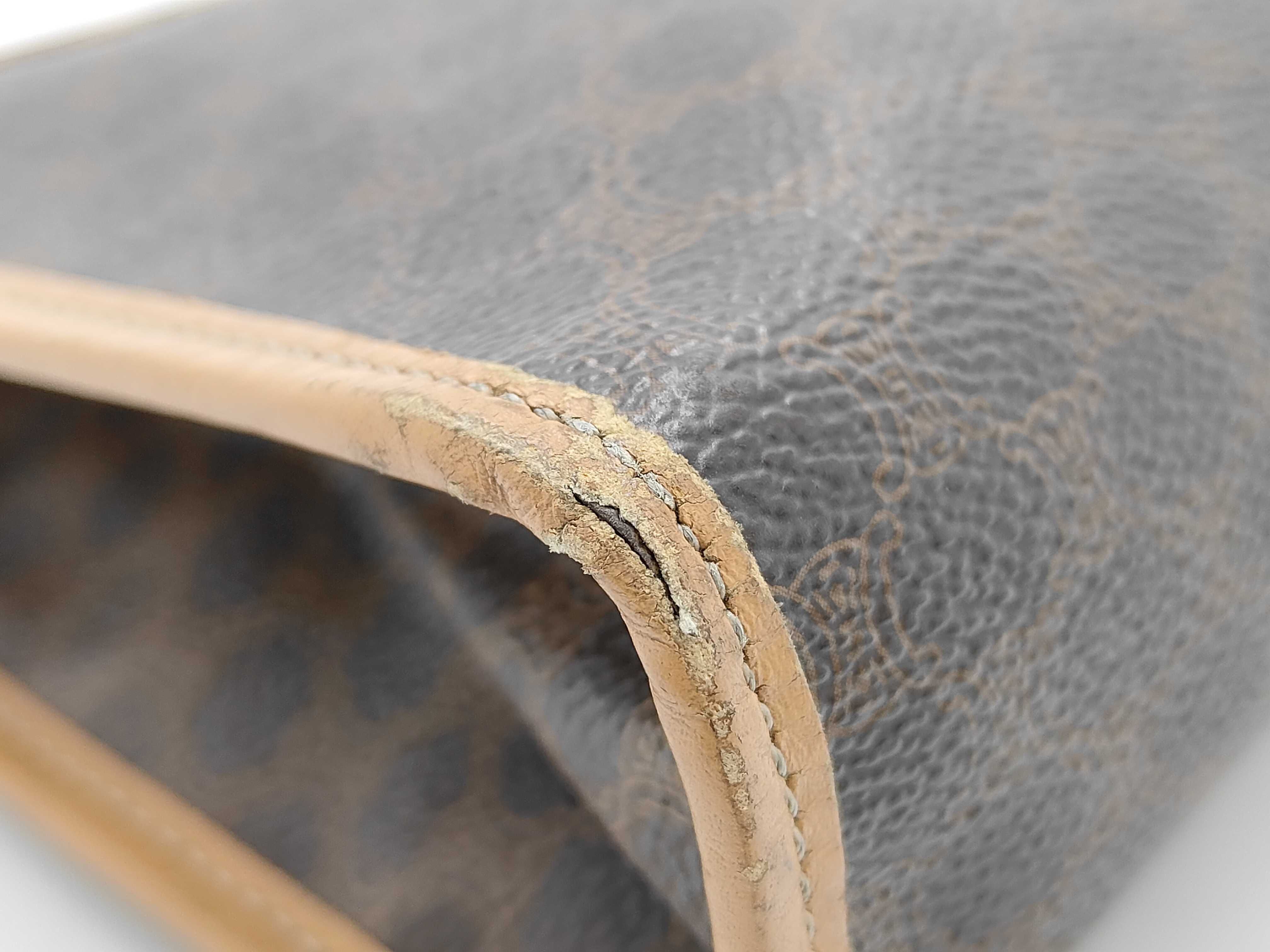 clutch bag — view 4