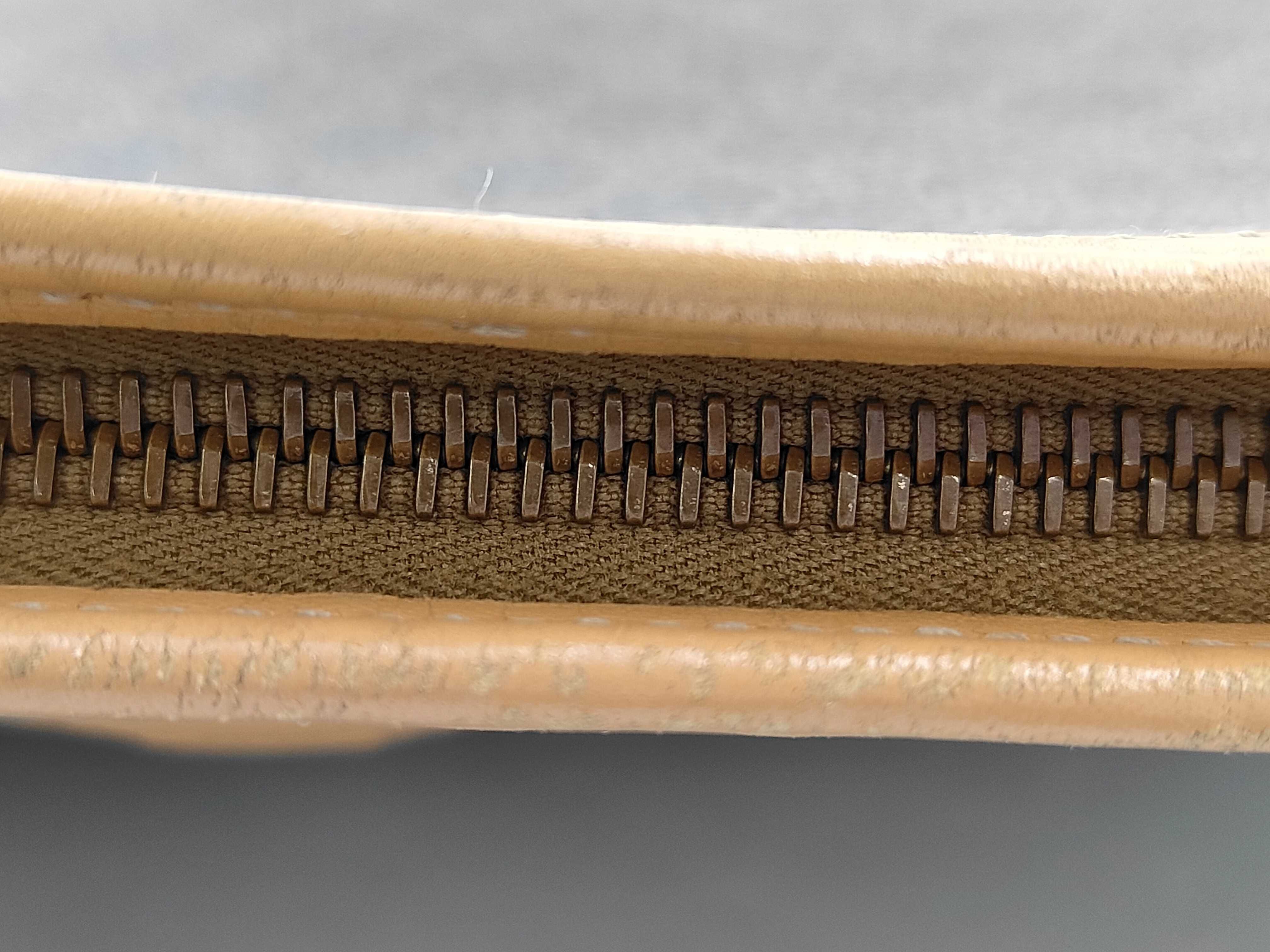 clutch bag — view 5