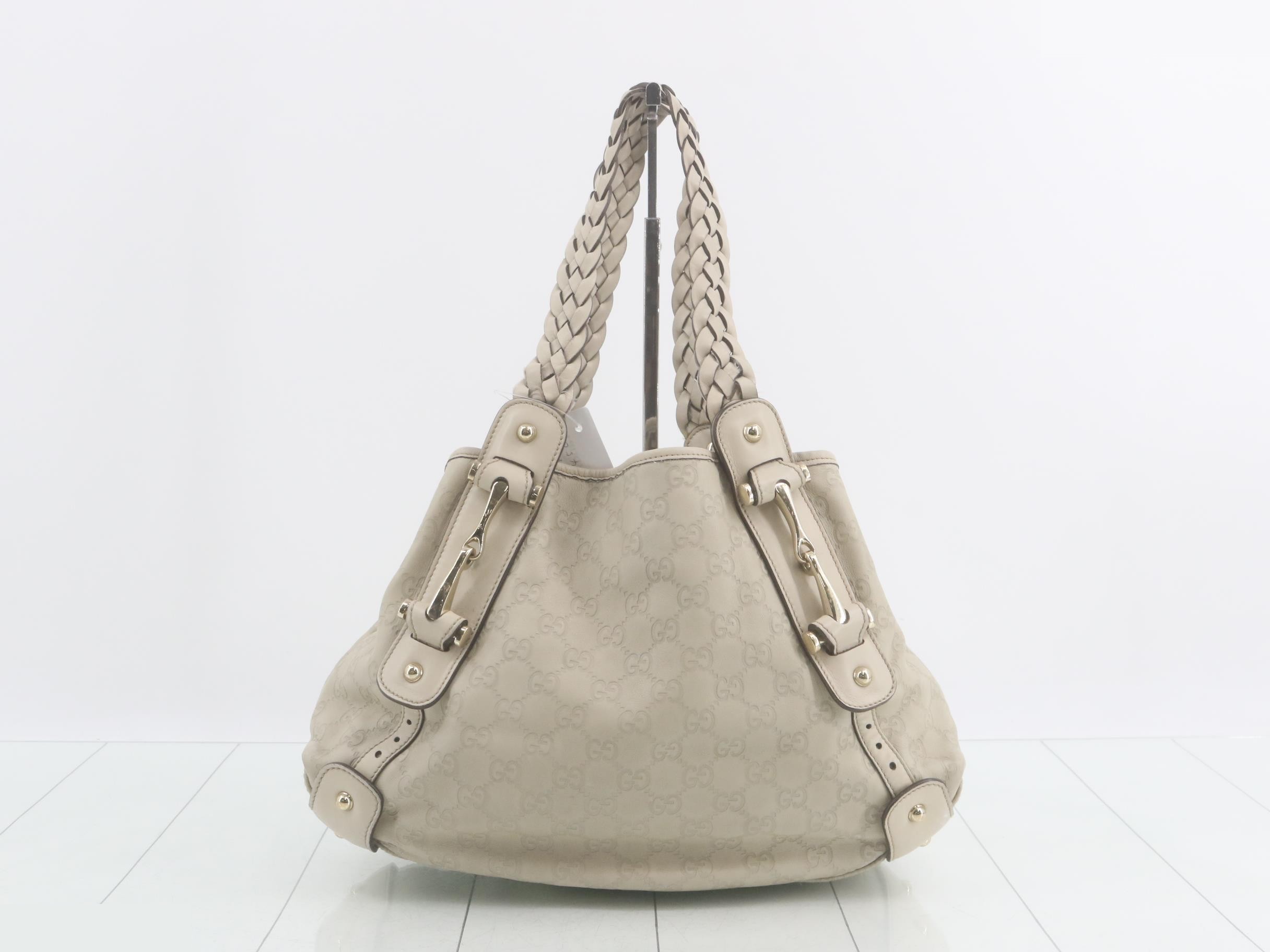 Horsebit Guccissima Leather Shoulder Bag — view 2