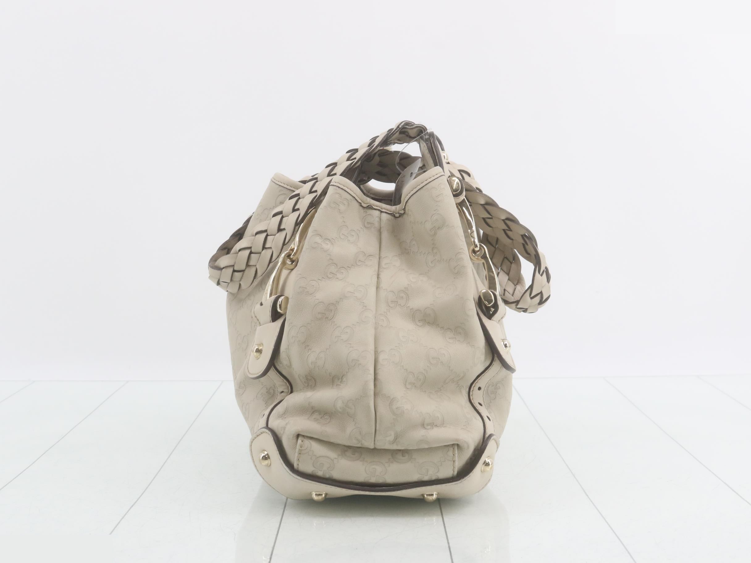 Horsebit Guccissima Leather Shoulder Bag — view 3