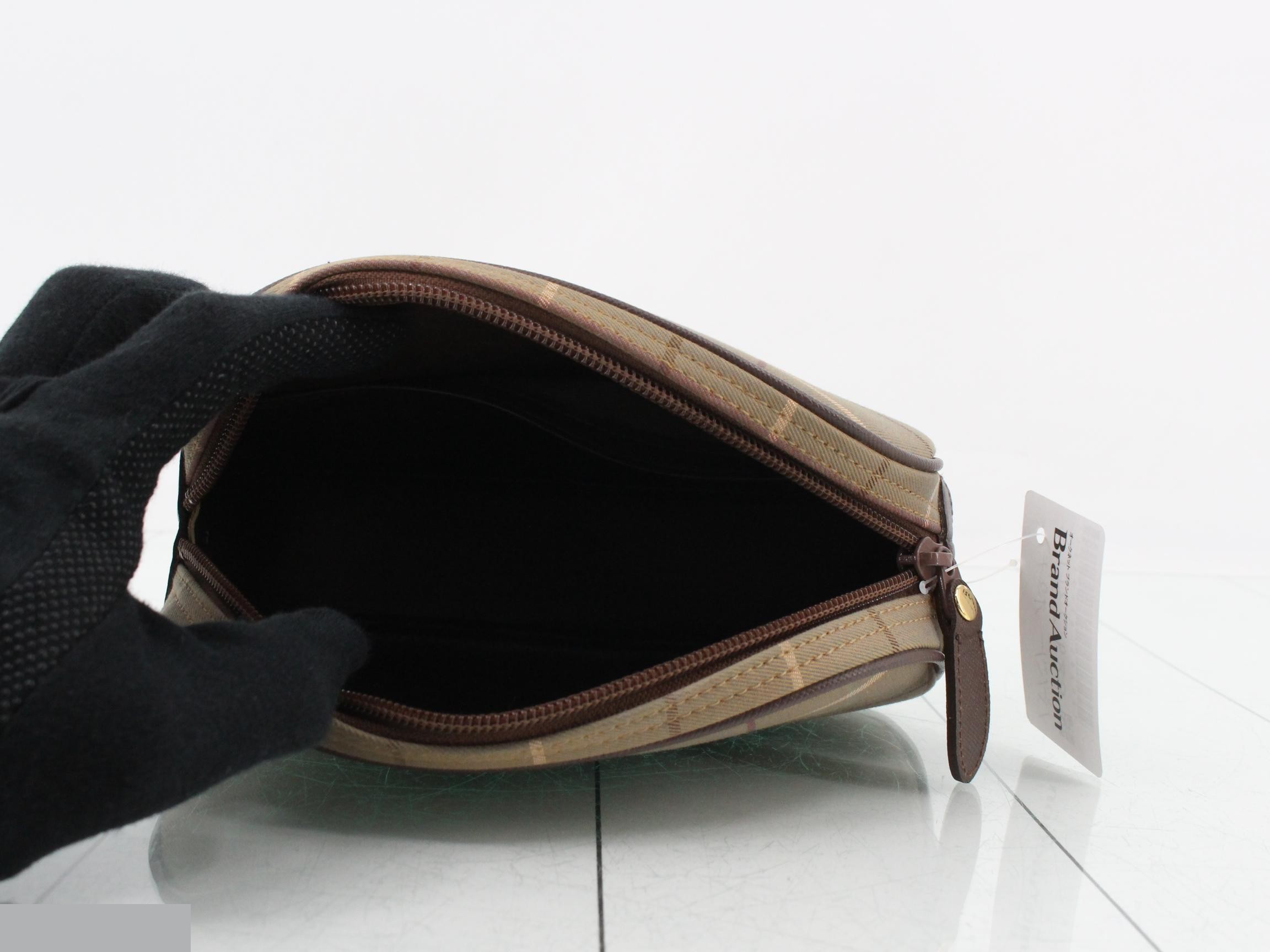 pouch, check pattern — view 4