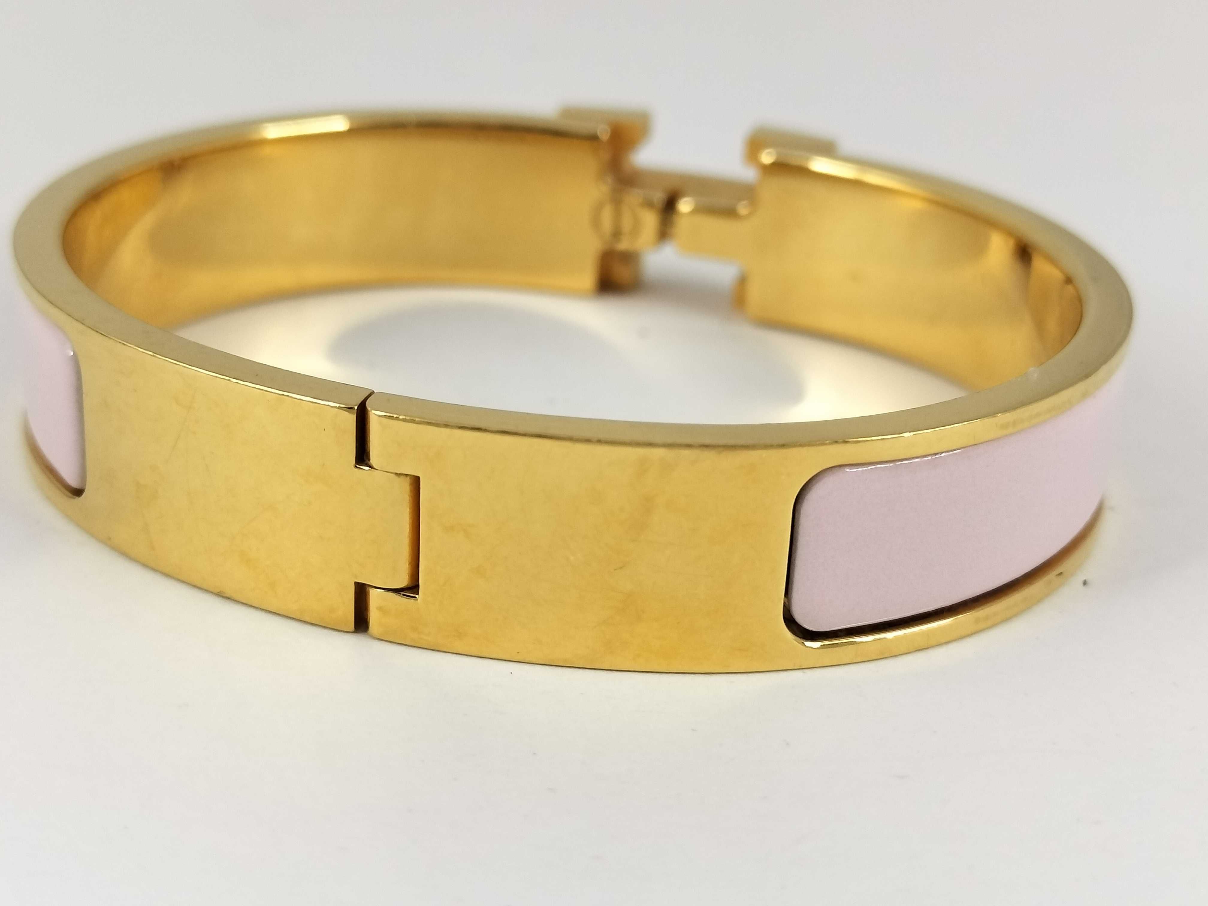 Hermès Clic Clac Gold Bracelet Bracelet/Bangle — view 5