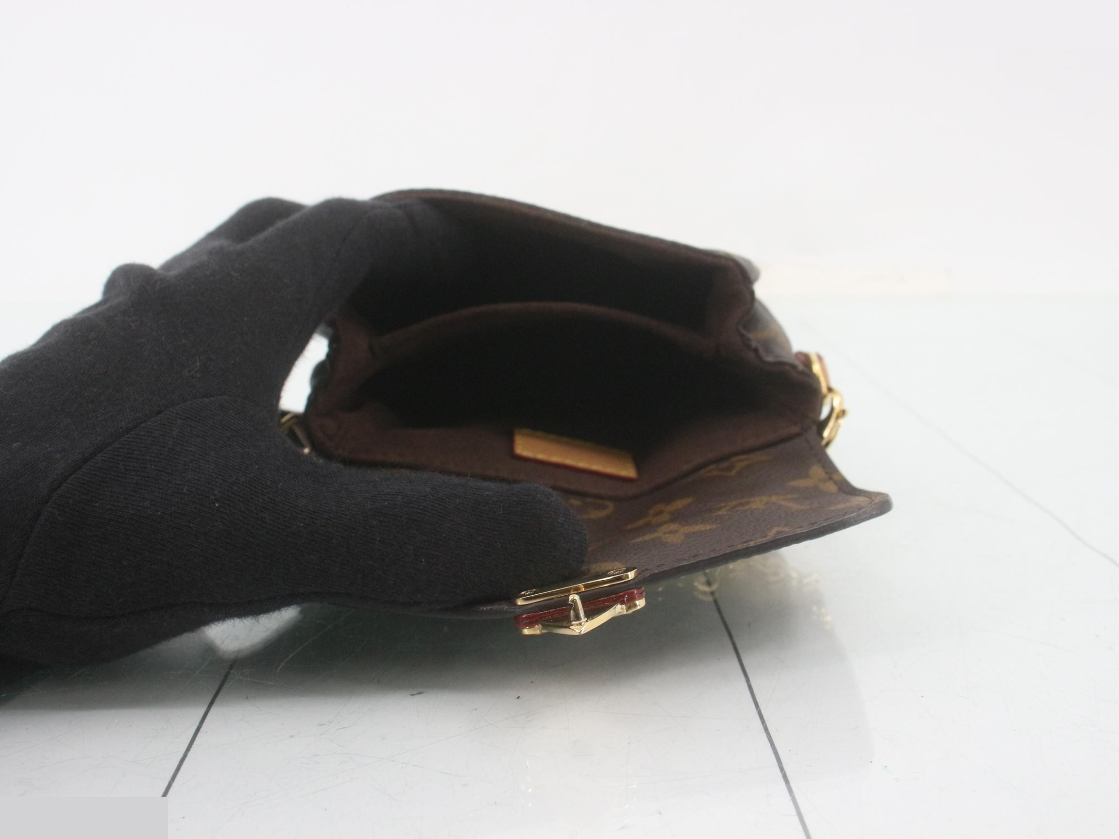 Micro Metis RFID Strap Included — view 4