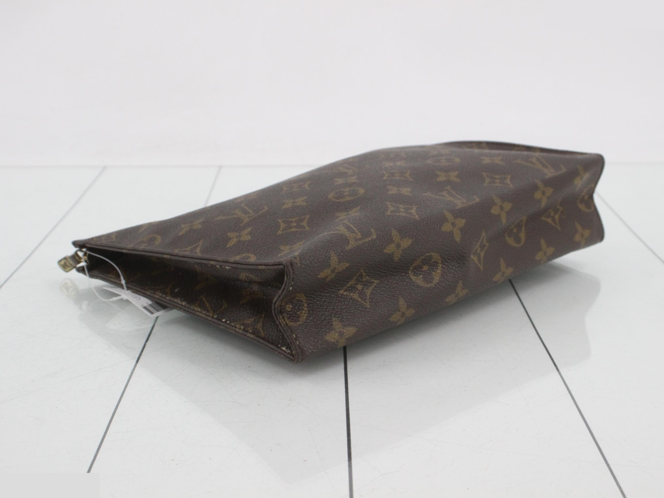 Monogram Pochette Toilette 26 Pouch — view 5