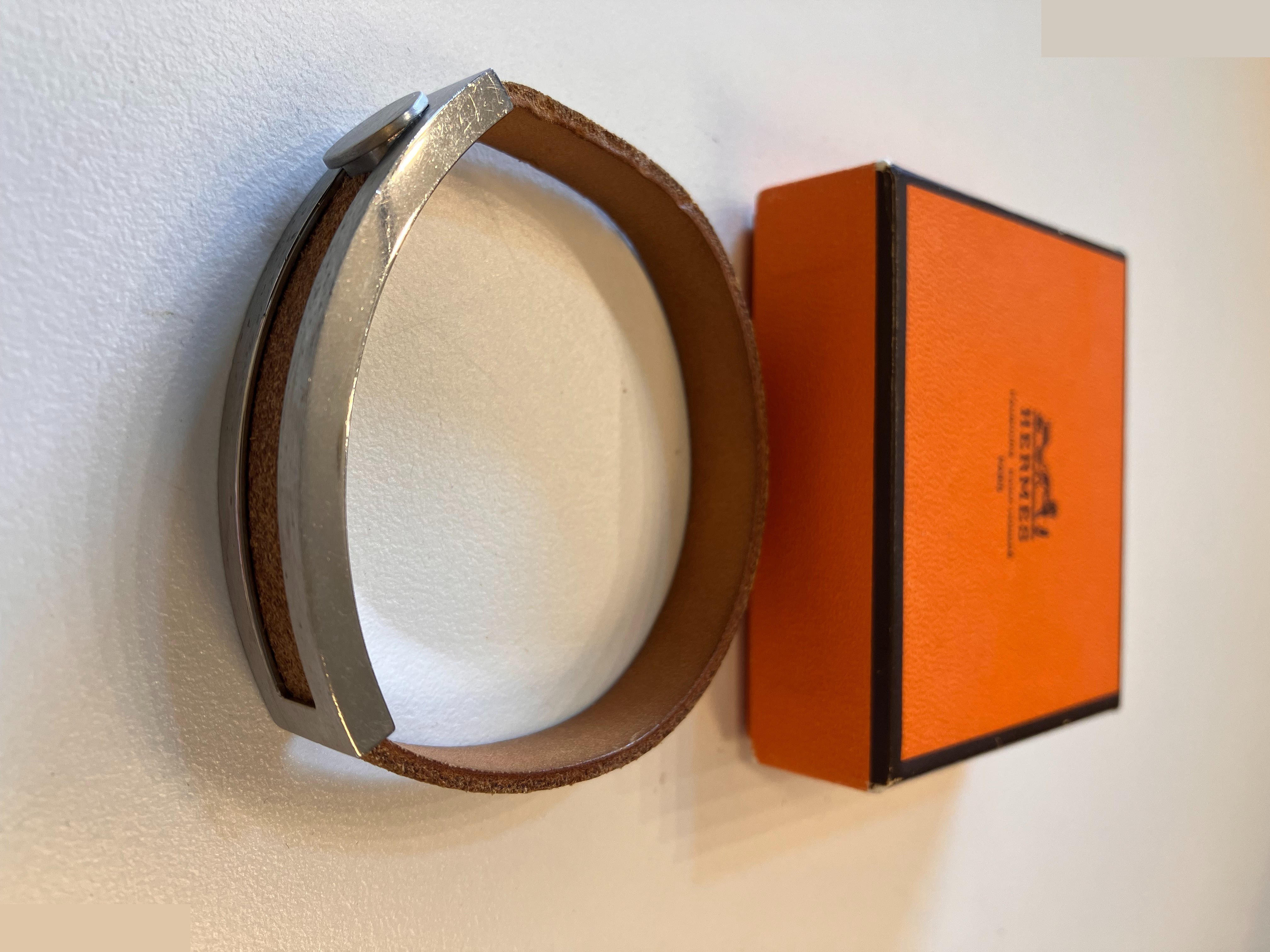 Leather bracelet, wrist circumference approximately 18 cm — view 4