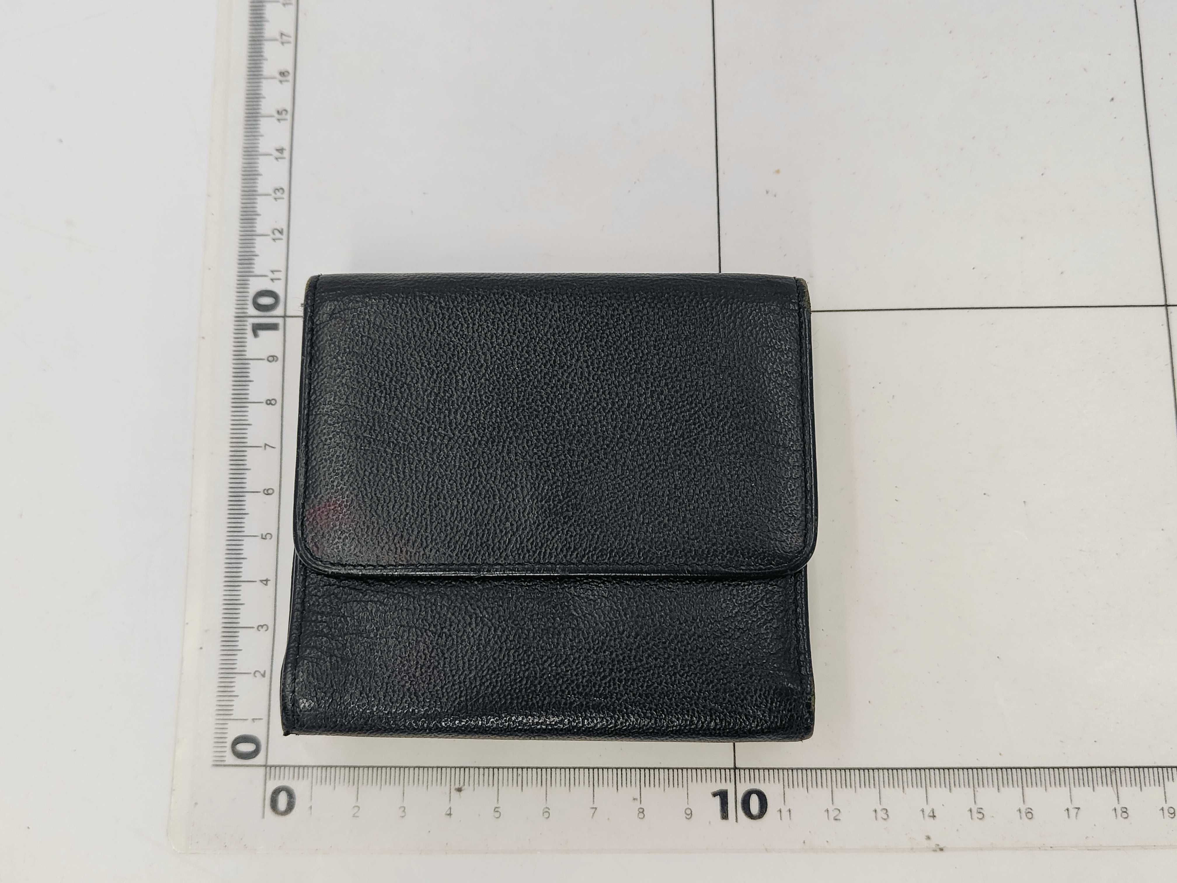 Bi-fold Wallet Leather Gold Hardware Black 6573772 Wallet — view 2