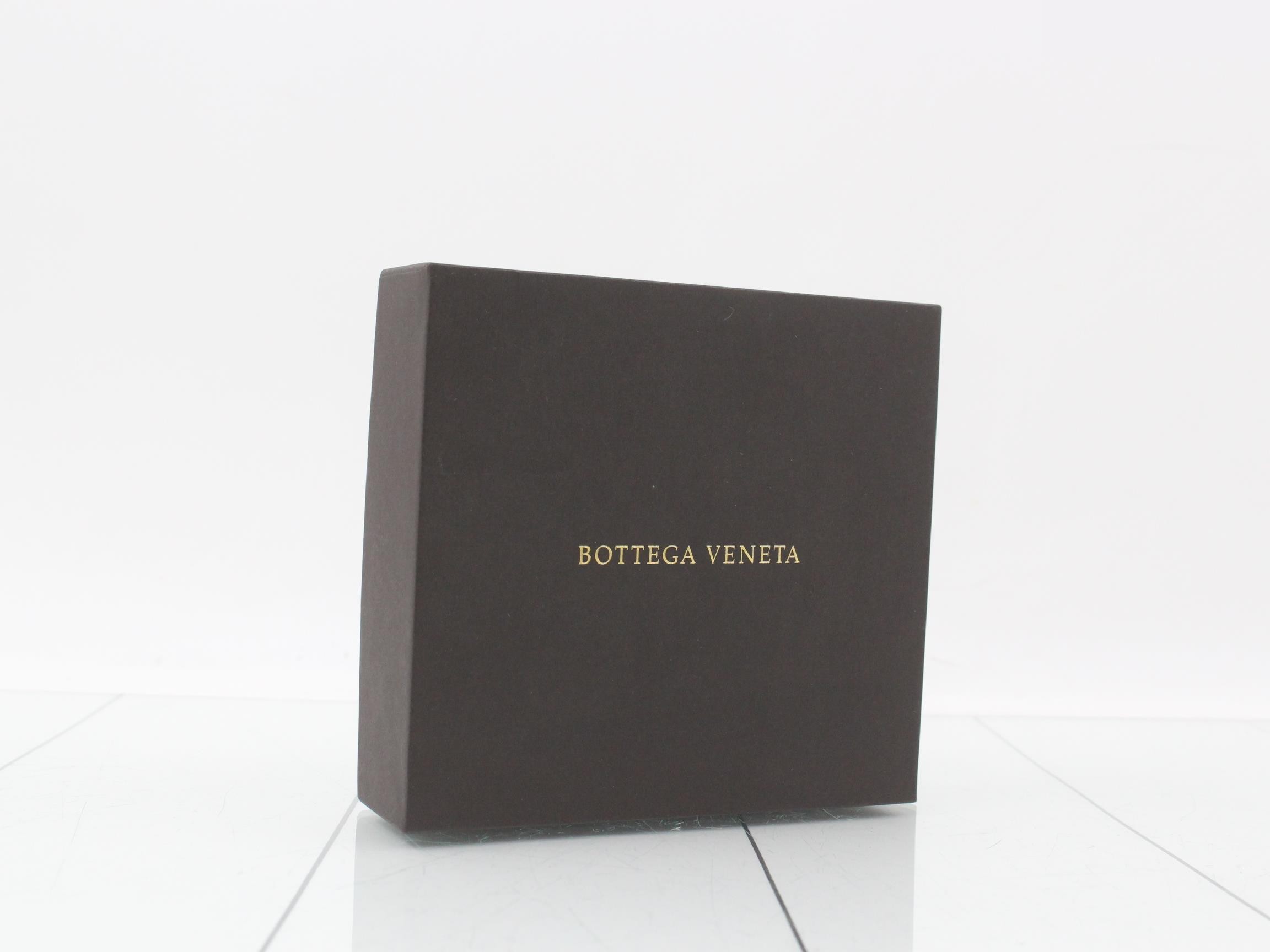 Intrecciato (bags) and wallets — view 5