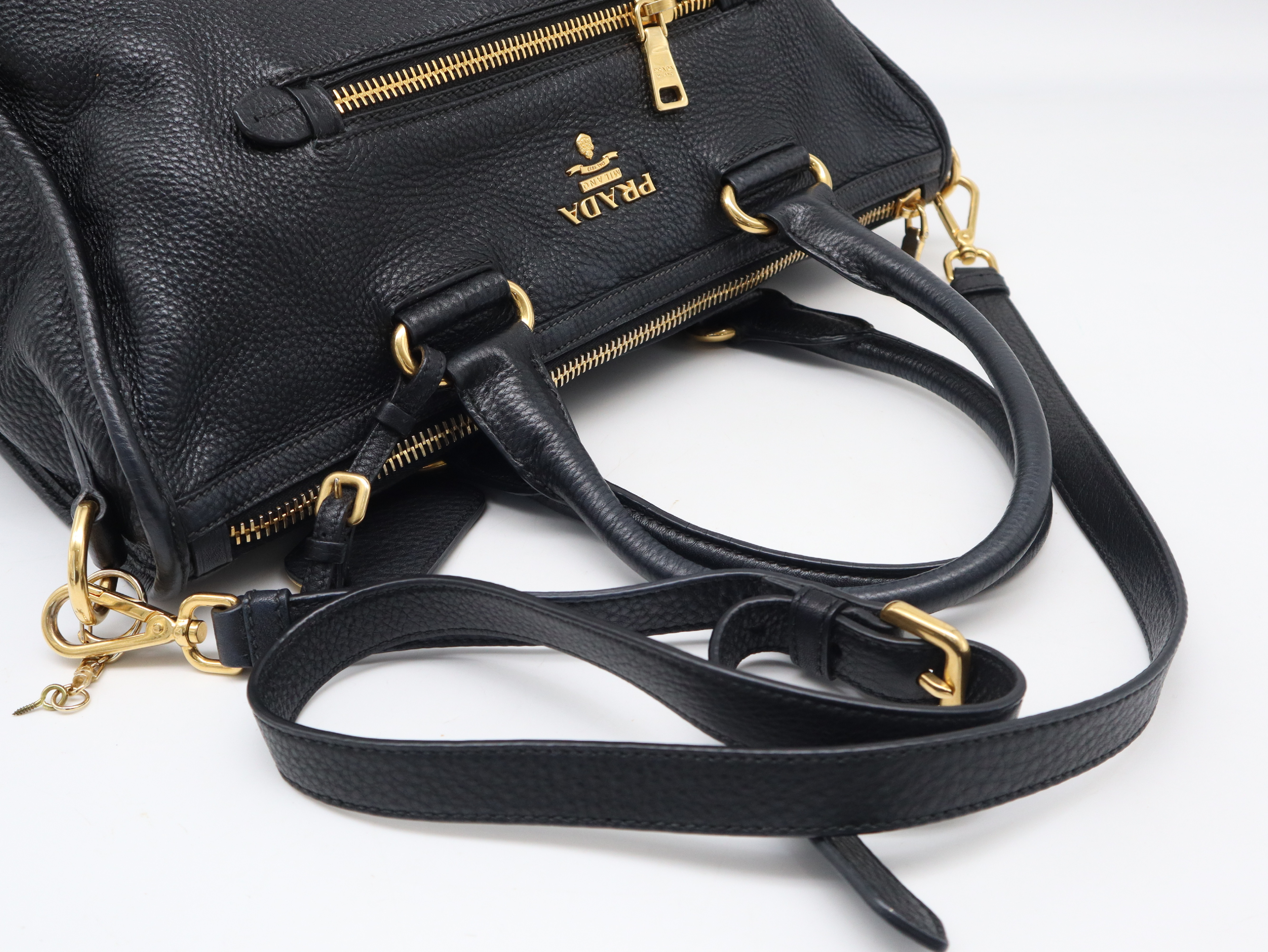 BL0805 Vitello Daino Leather 2-Way Bag with Metal Logo, Black, Strap and Dust Bag Included, Handbag — view 6