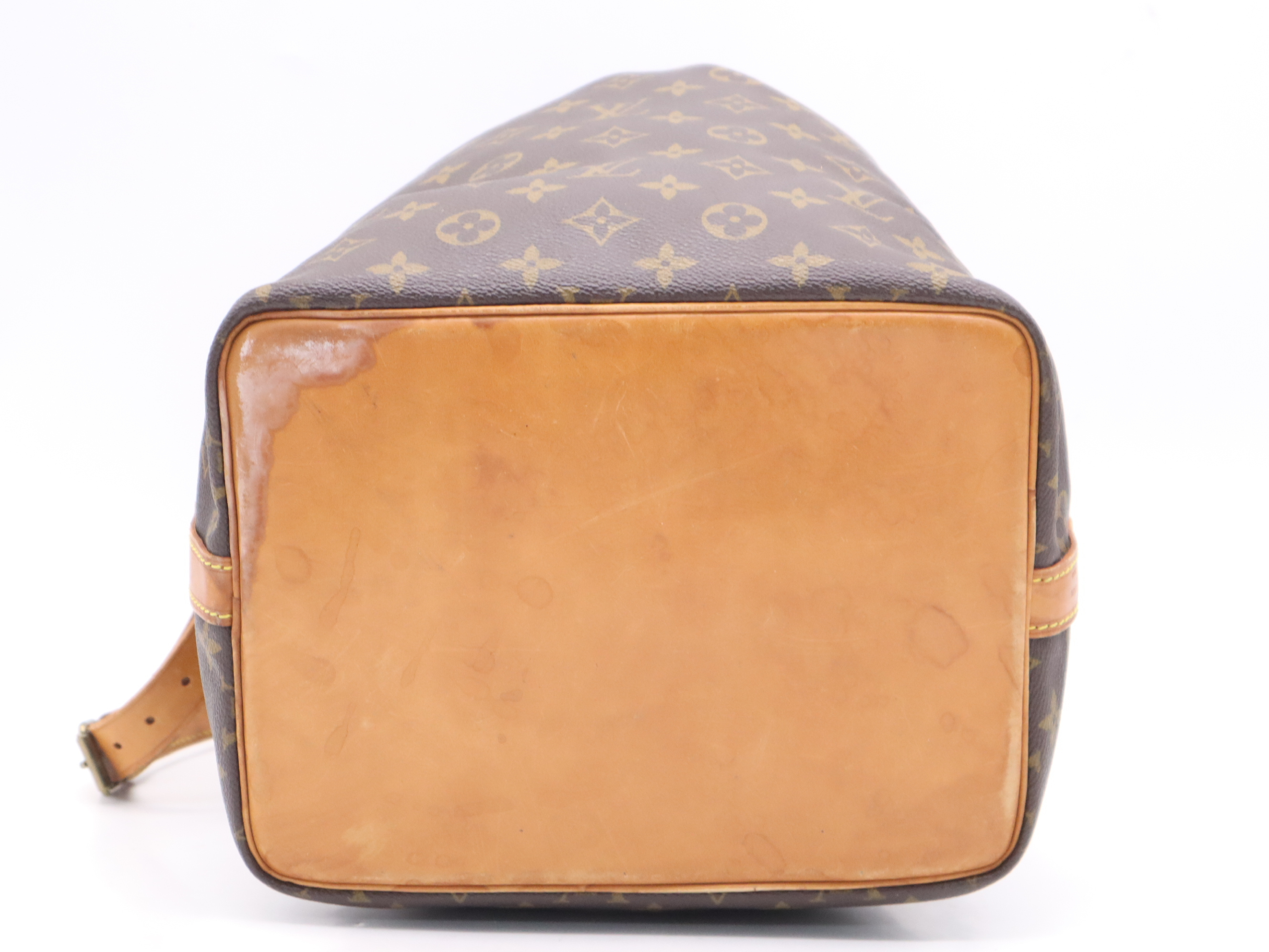M40818 Monogram Petit Noé Shoulder Bag — view 4