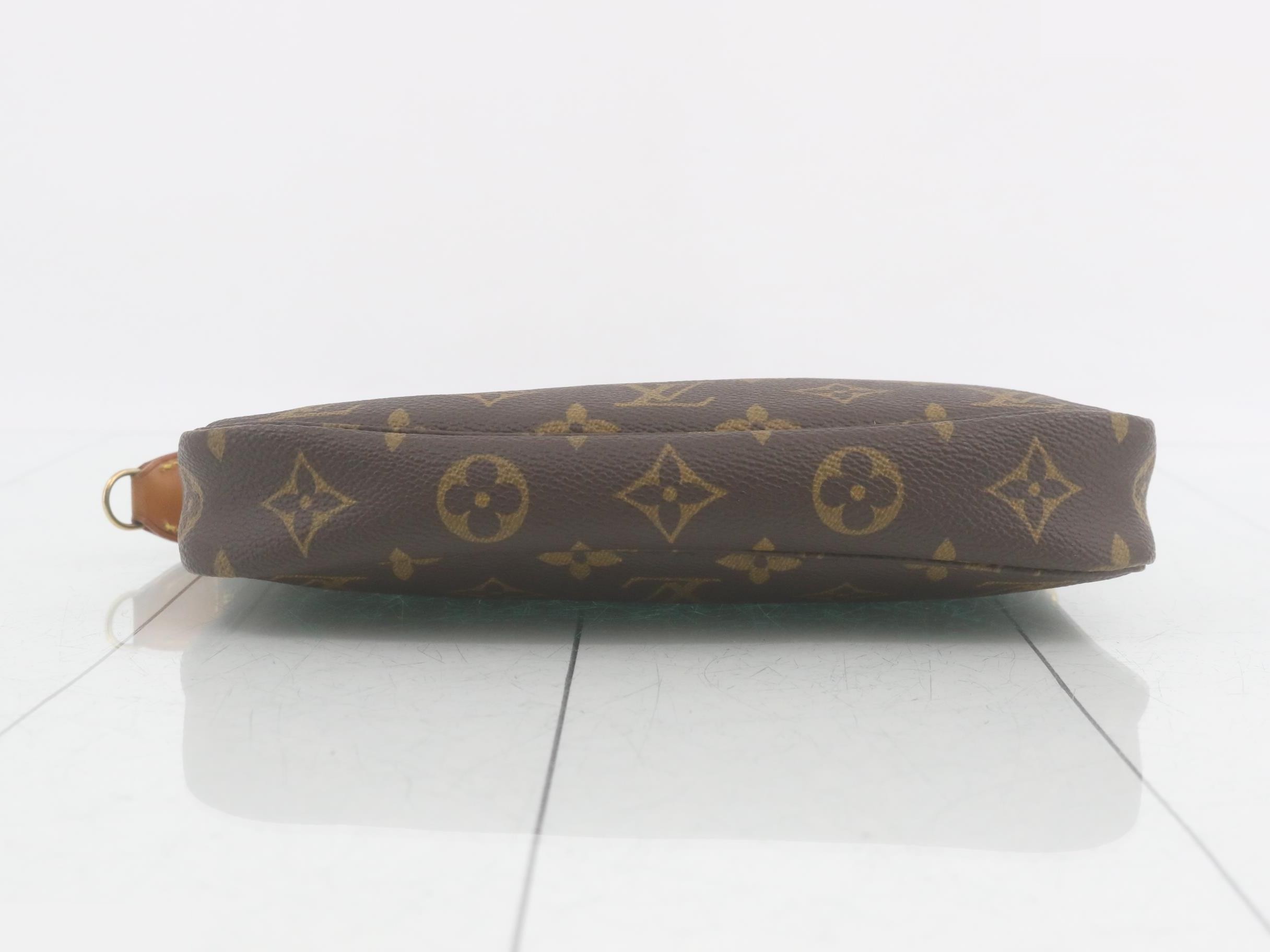 Pochette Accessoires (old model) — view 9