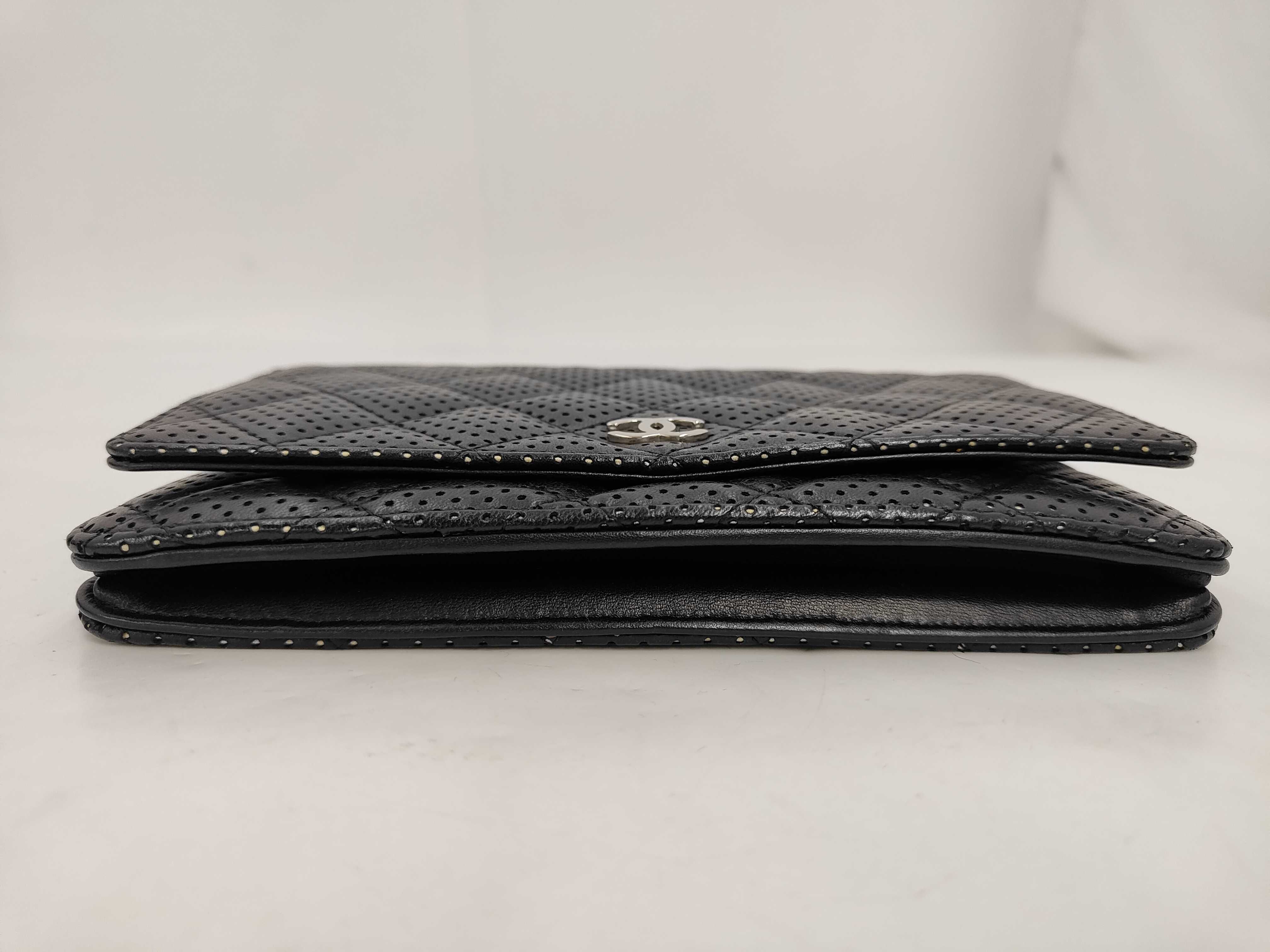 wallet — view 3