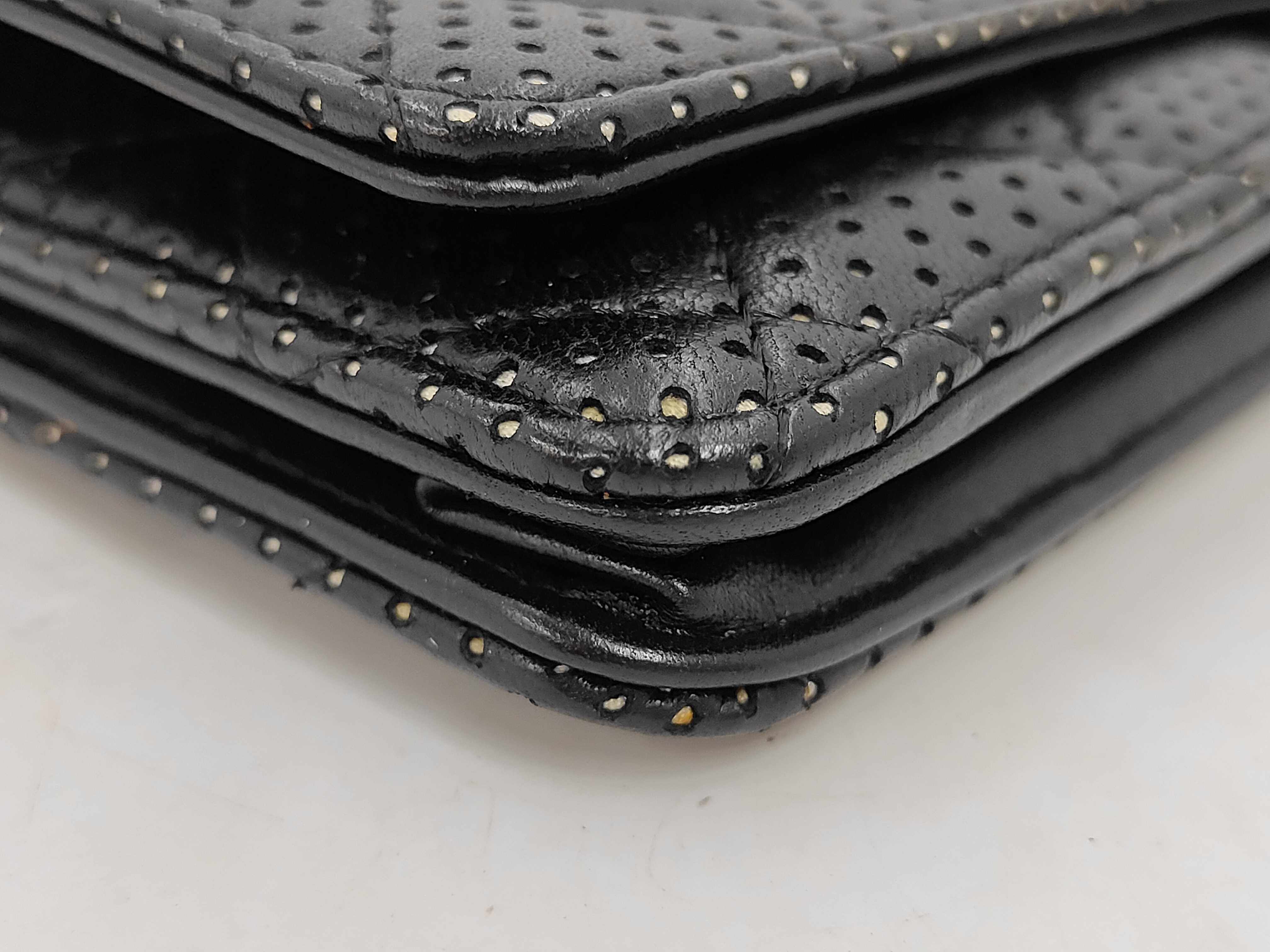 wallet — view 4