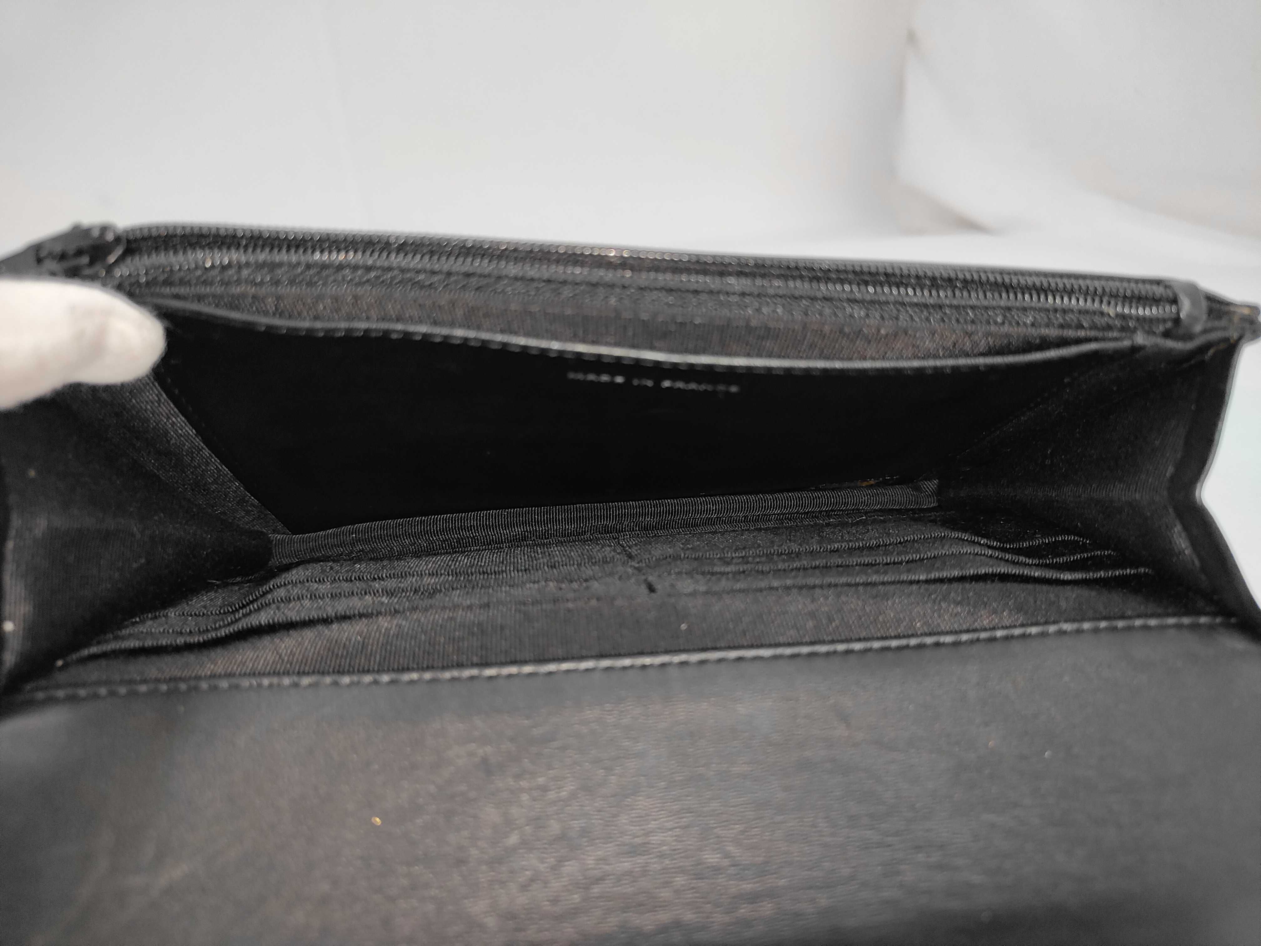 wallet — view 5