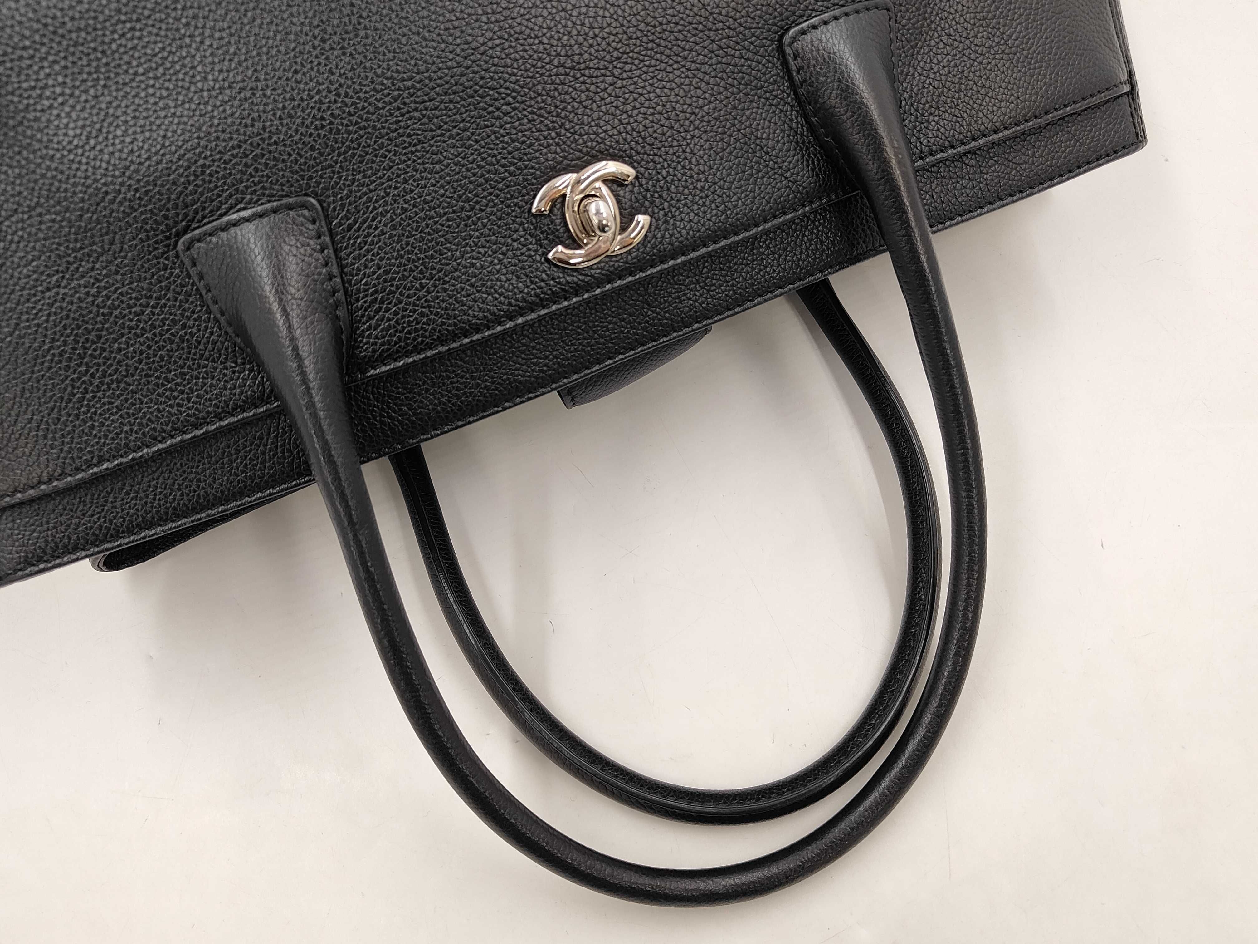 Executive Tote Bag, Series 11 Tote Bag — view 3