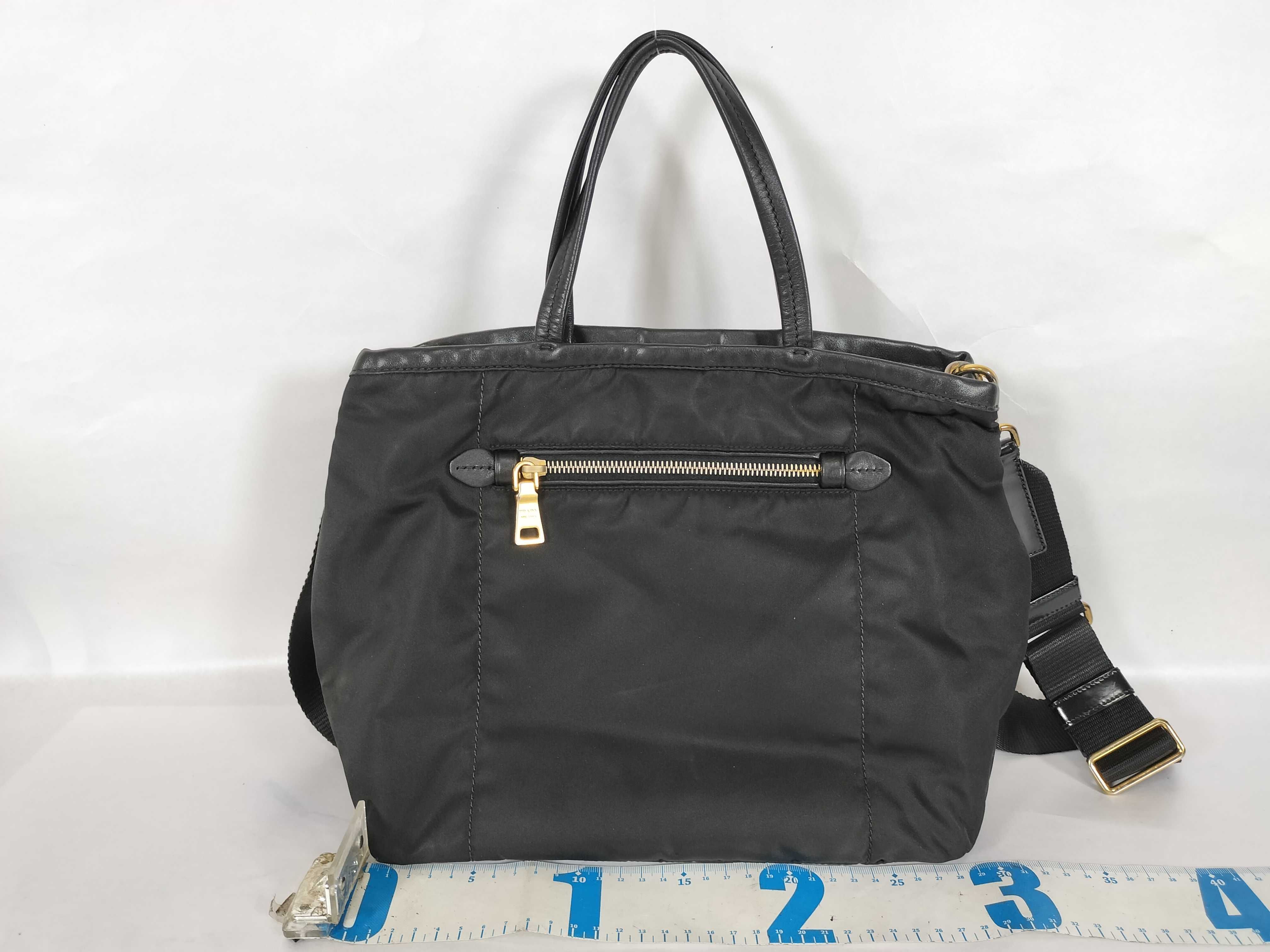 Nylon Prada Nylon Leather Handbag Shoulder Bag Black Serial Handbag — view 2