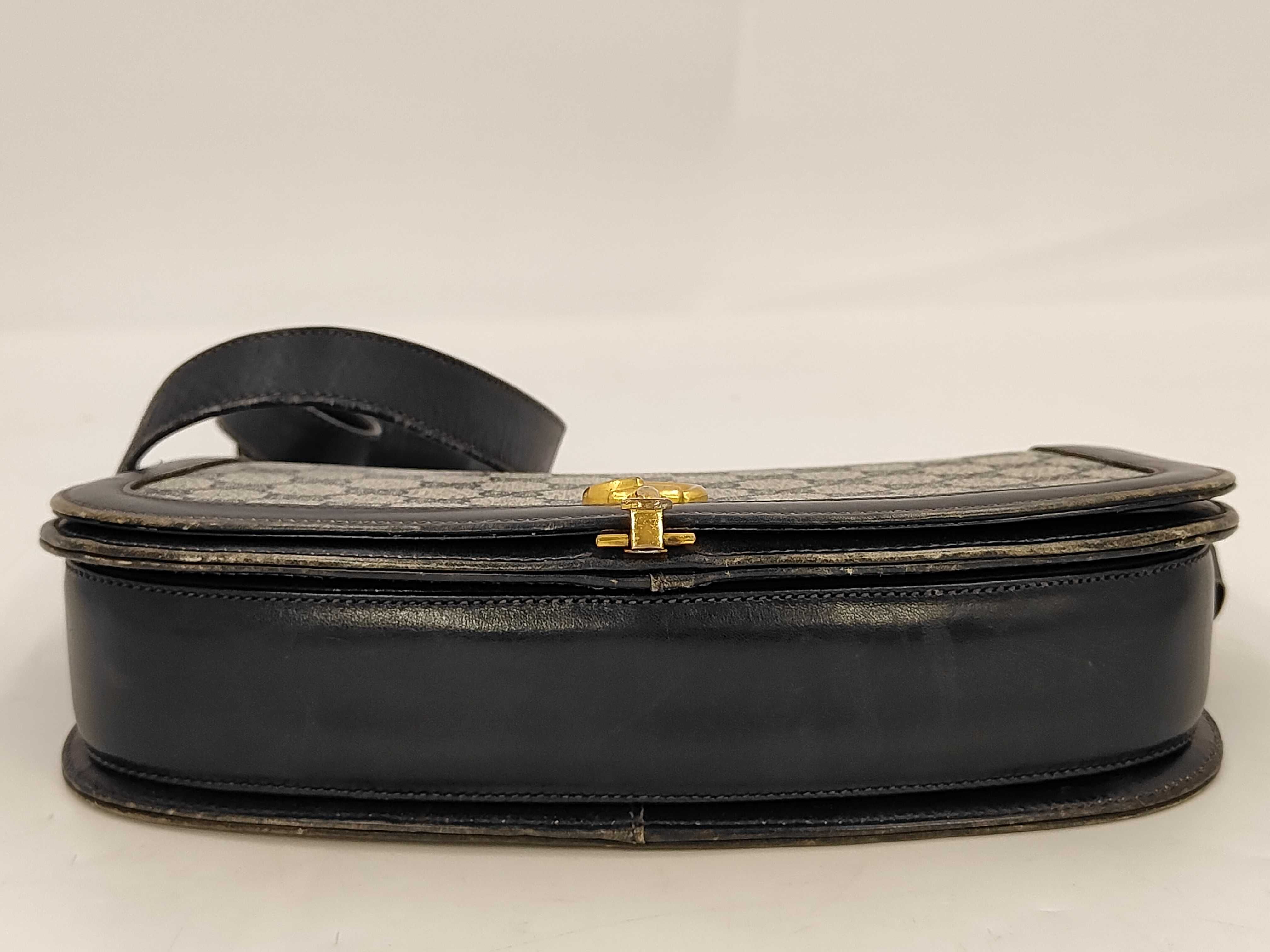 Old GG Shoulder Bag — view 4