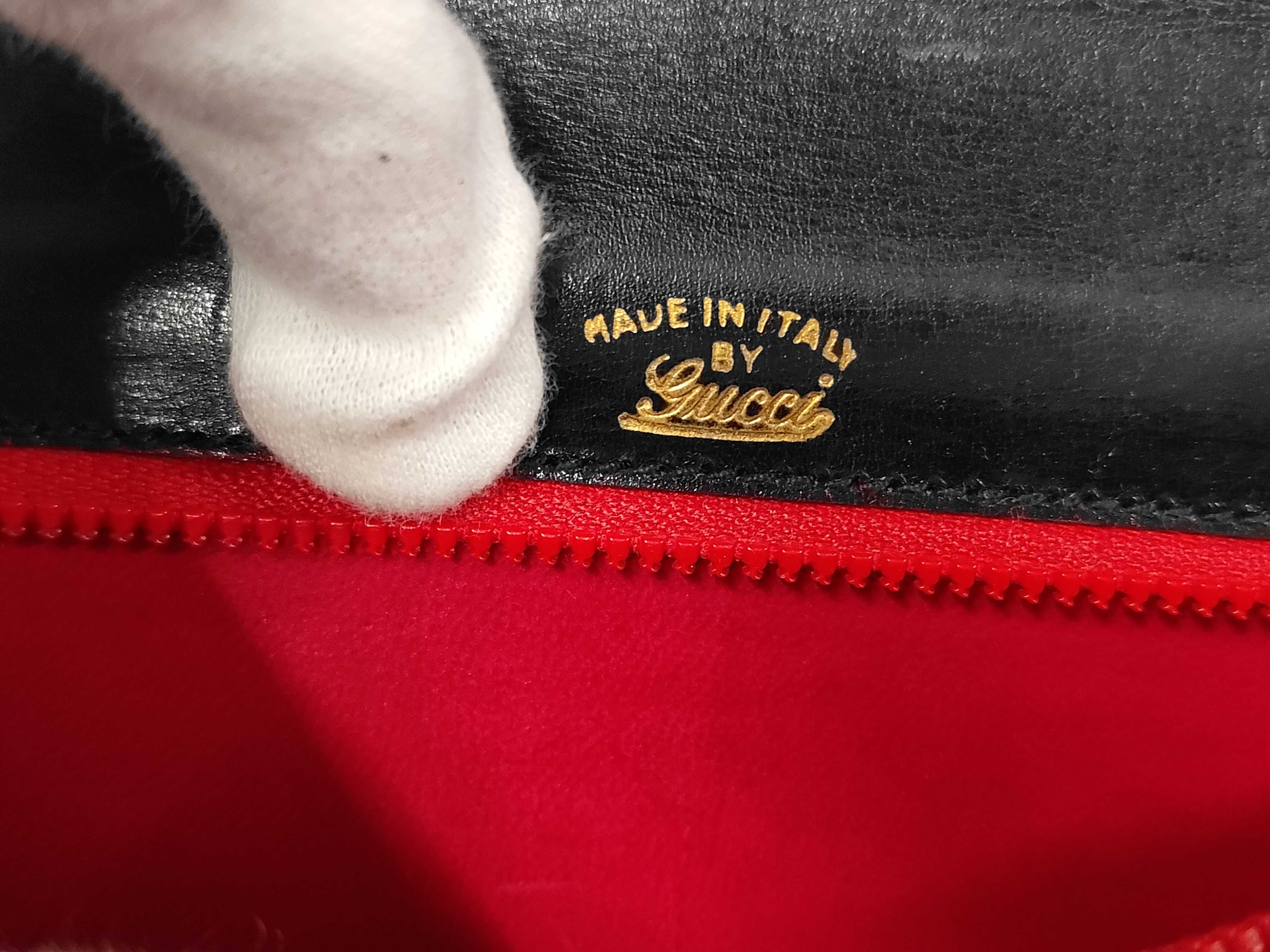 Old GG Shoulder Bag — view 10