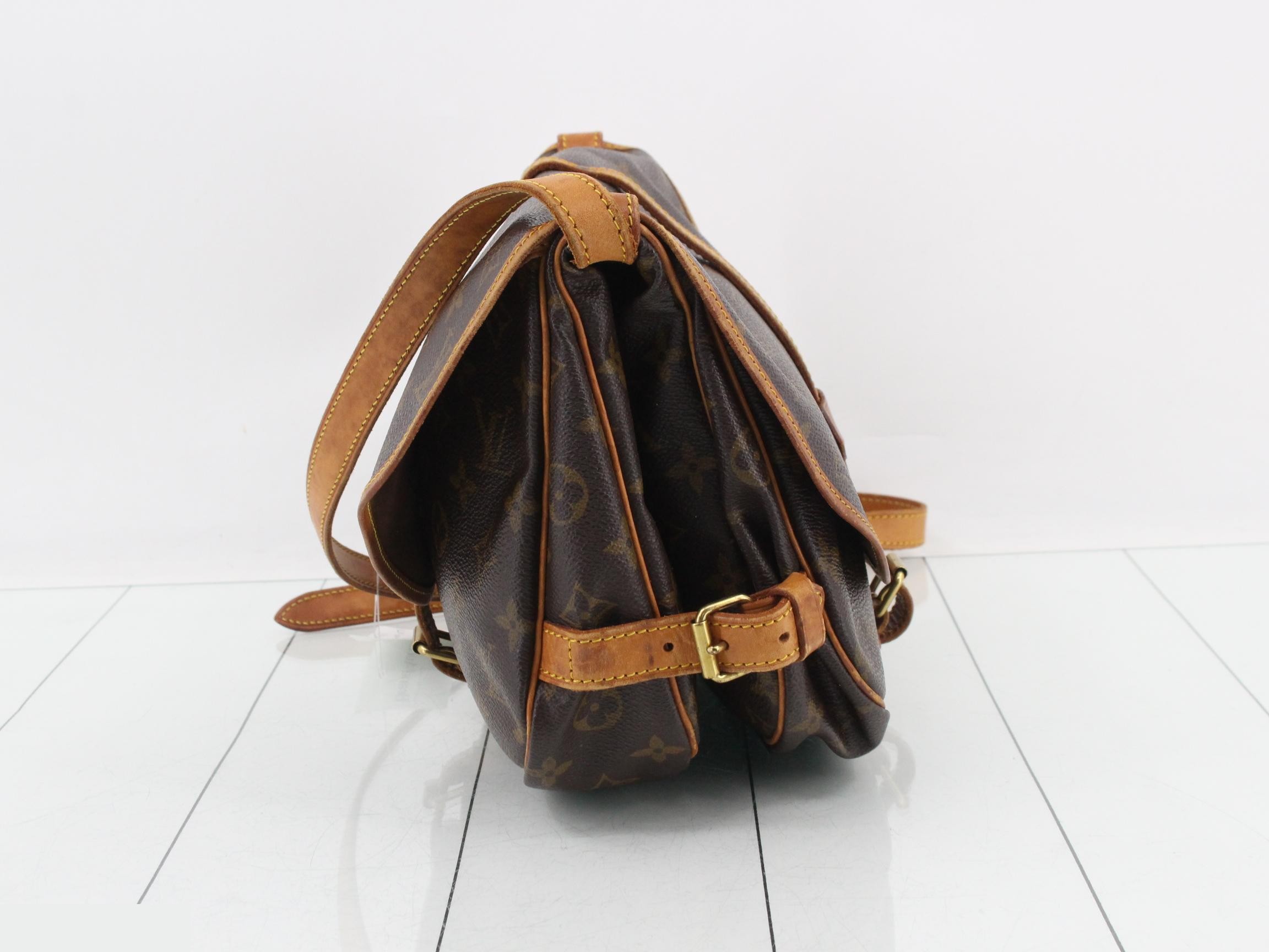 Shoulder bag — view 3