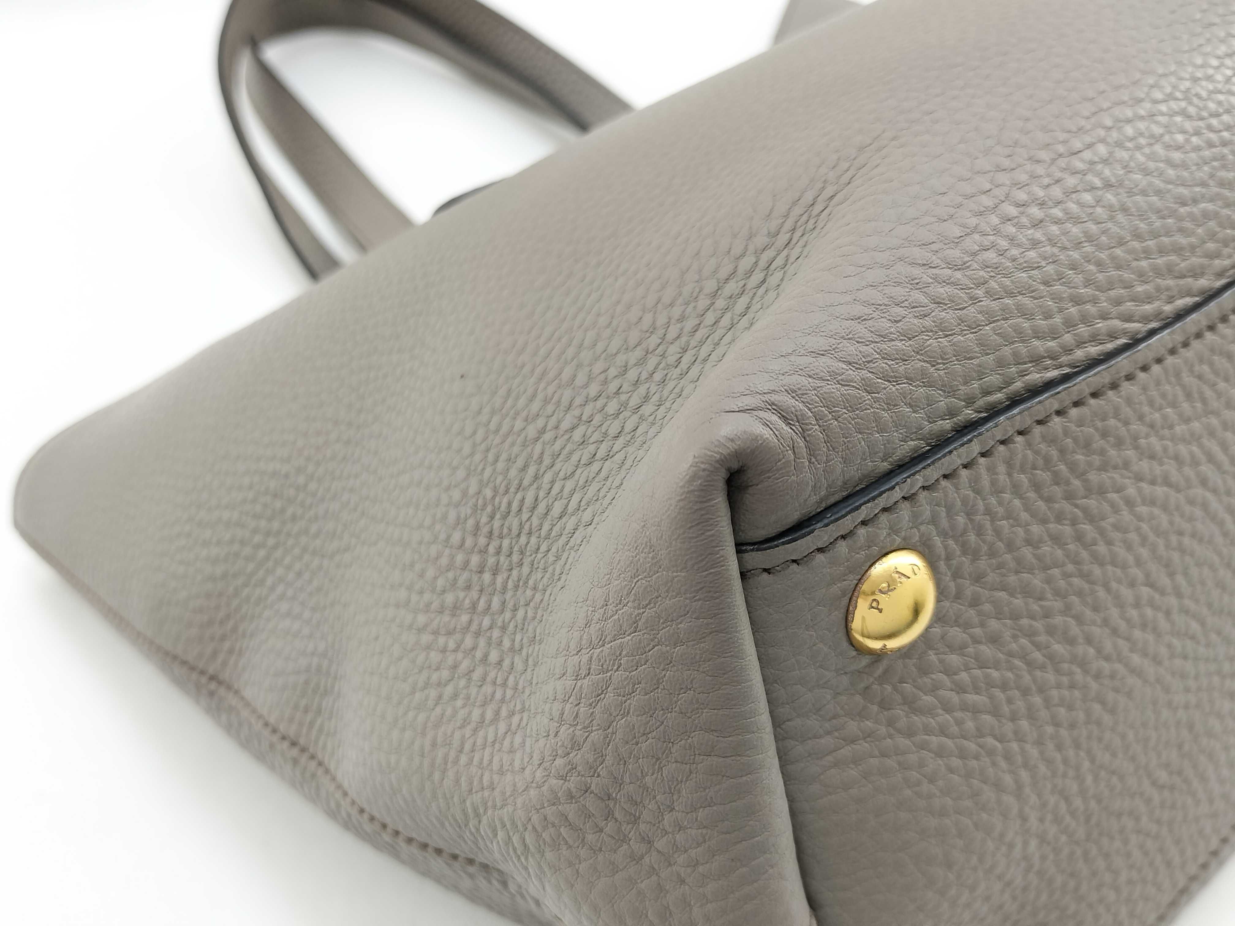 Vitello Daino Shopper Shoulder Bag Gray 1BG043 Tote Bag — view 4