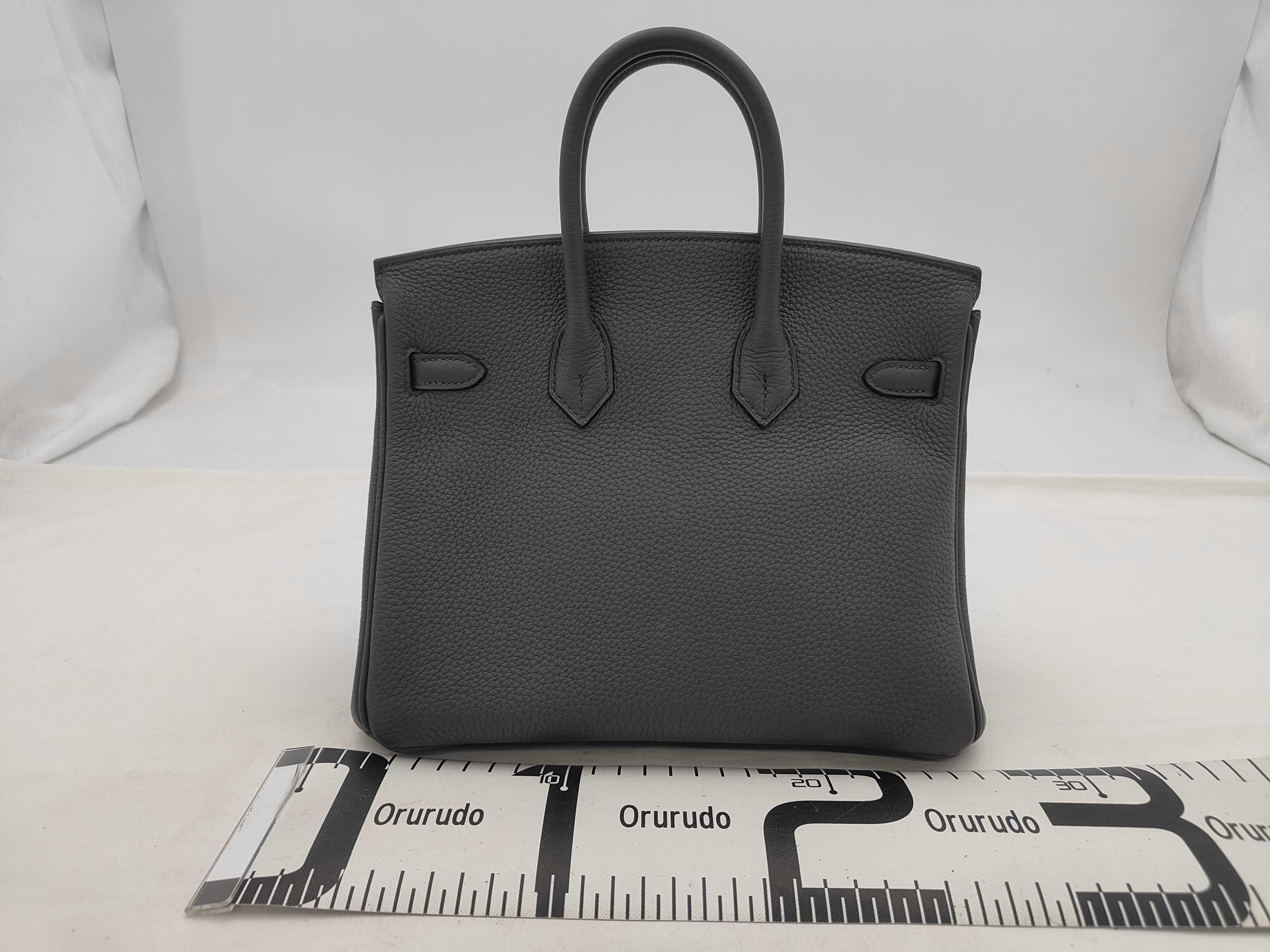 Birkin 25 Togo Leather, Y Stamp (Manufactured in 2020), Etoupe Leather x Silver Hardware, Handbag — view 2