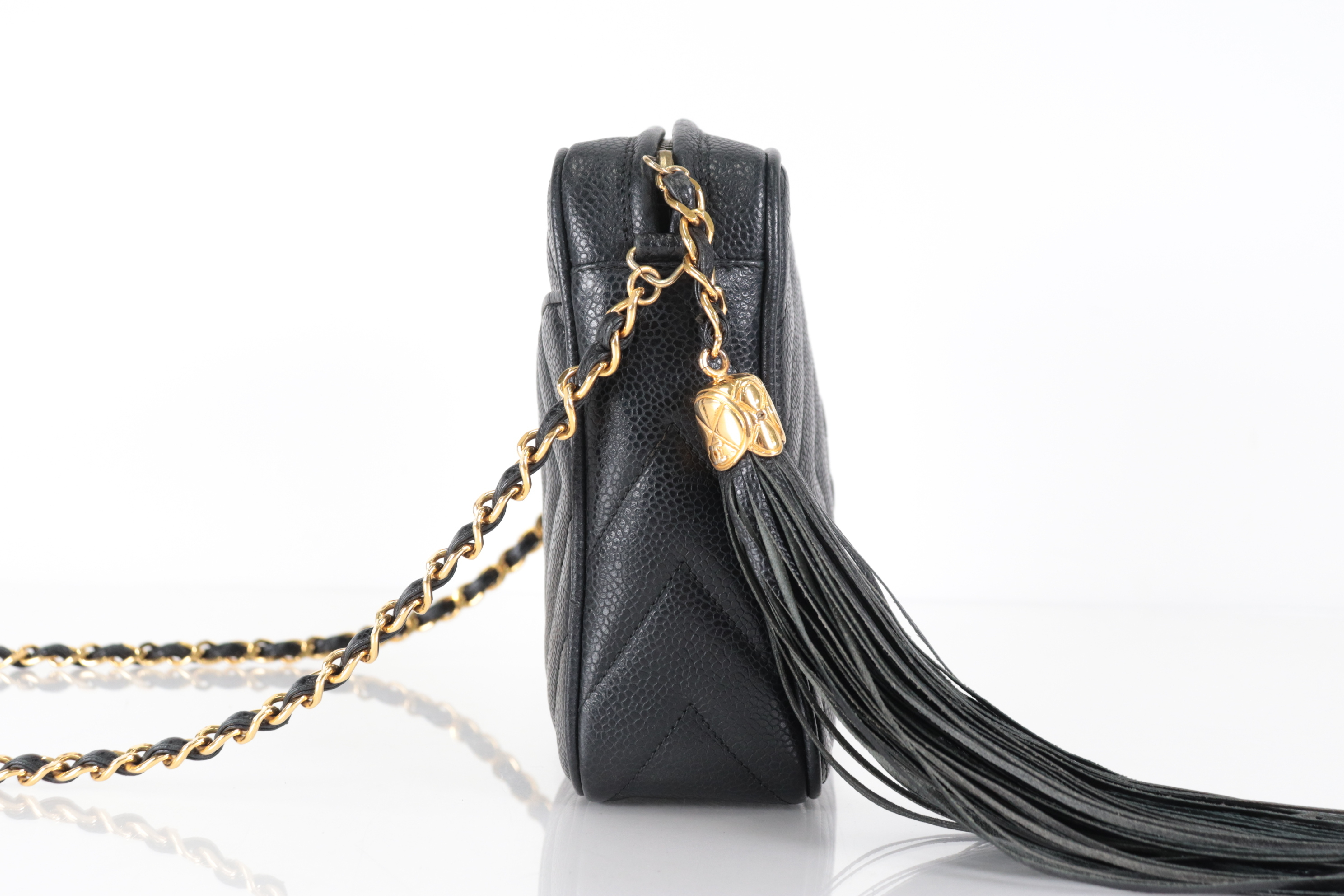 Diamond Stitch Caviar Fringe Chain Shoulder Bag (Series 2) — view 4