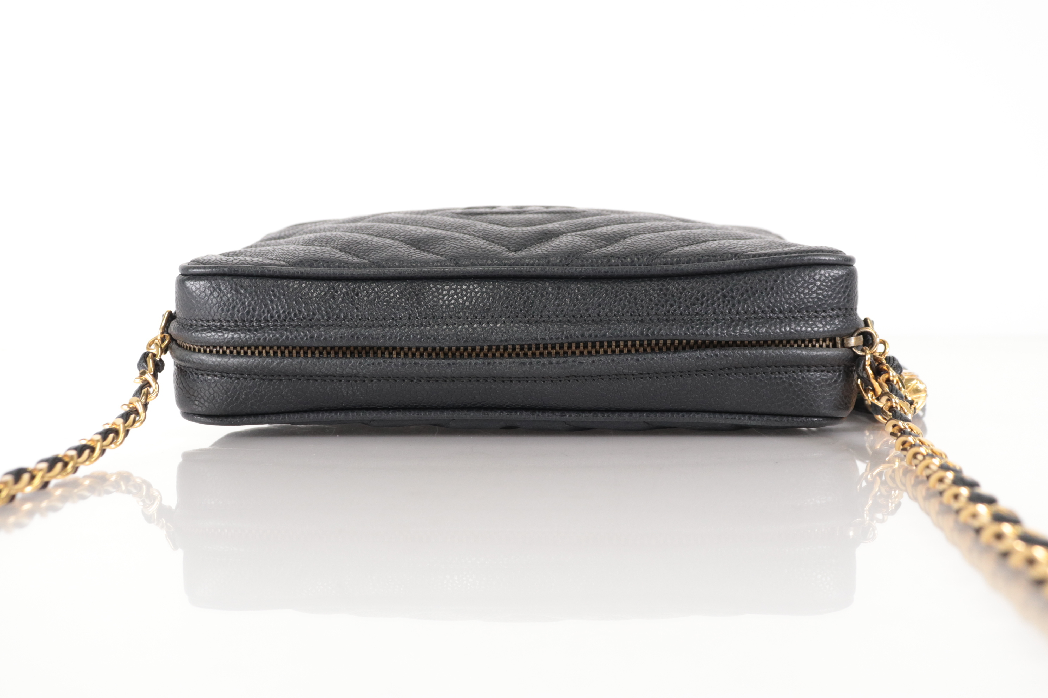 Diamond Stitch Caviar Fringe Chain Shoulder Bag (Series 2) — view 6