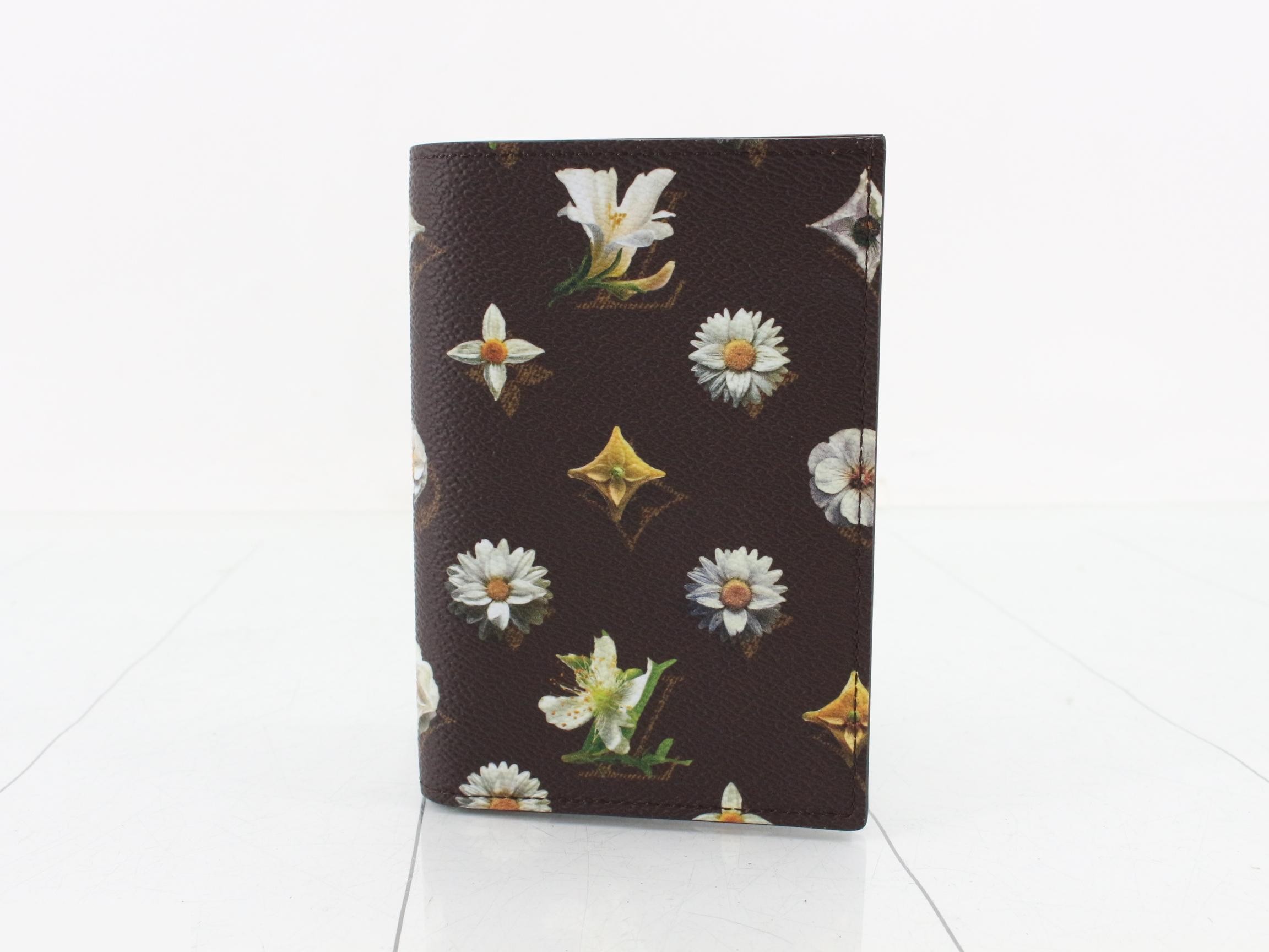 Flower Passport Case