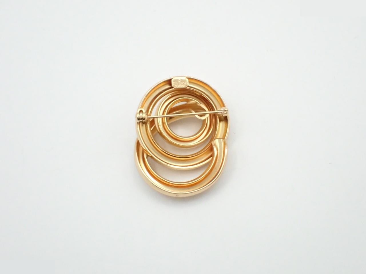 Other lines: Precious metals and brooches — view 2