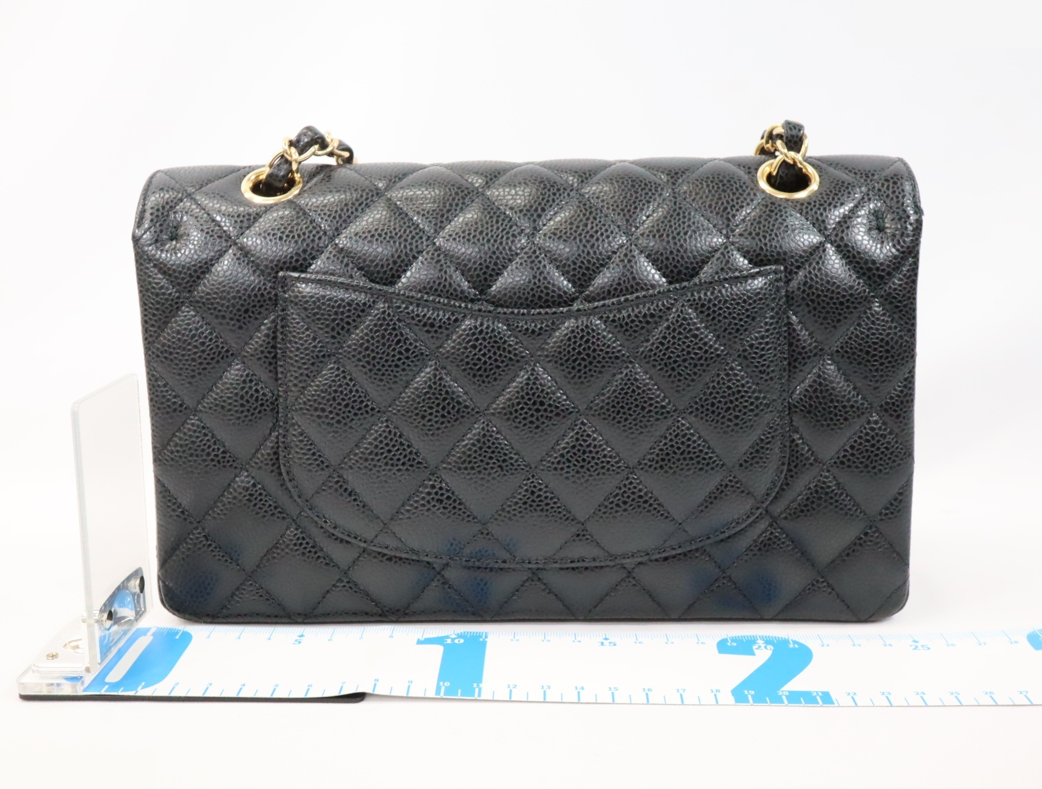 Matelassé 25, caviar leather, double flap, serial number 31 series. — view 2