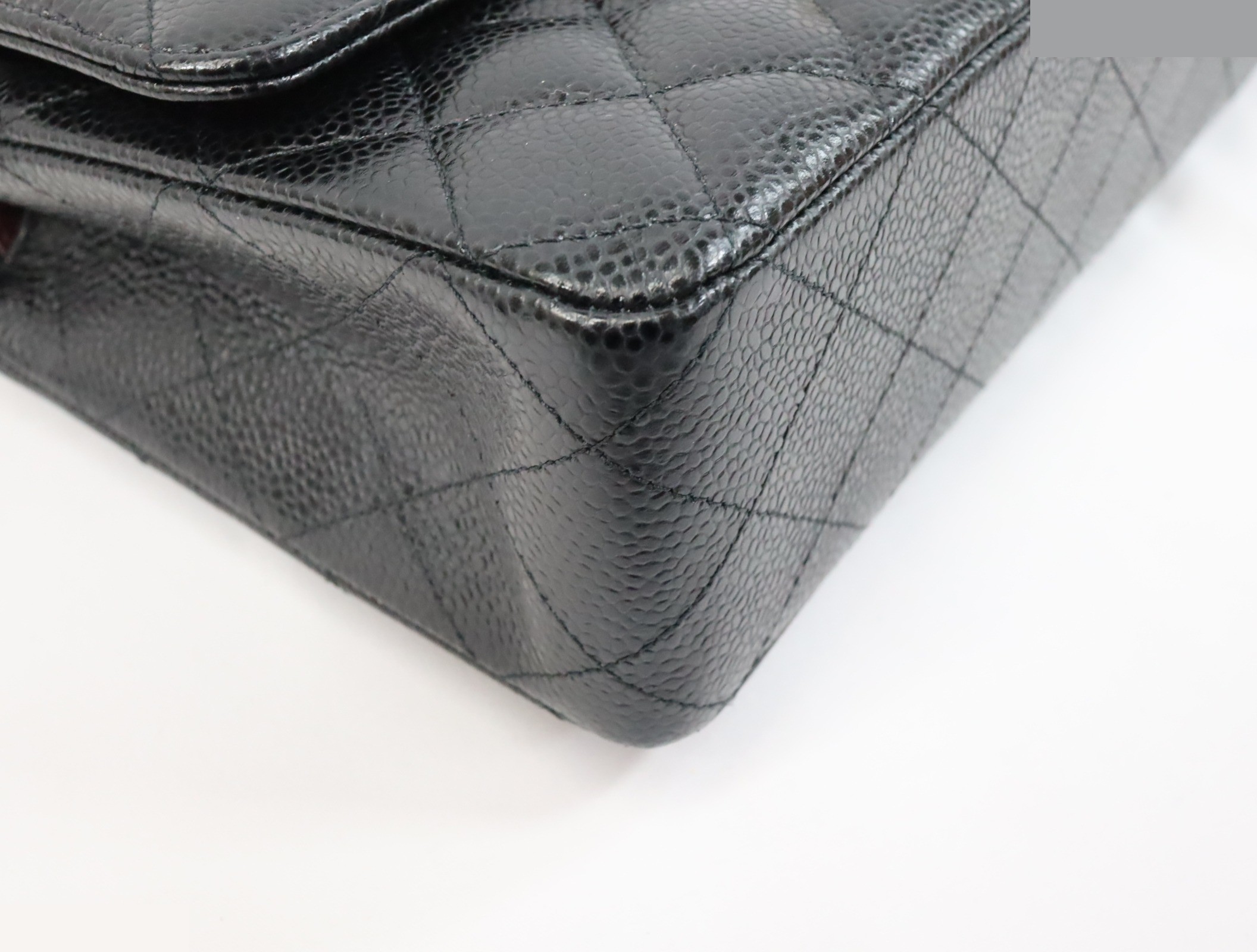 Matelassé 25, caviar leather, double flap, serial number 31 series. — view 6
